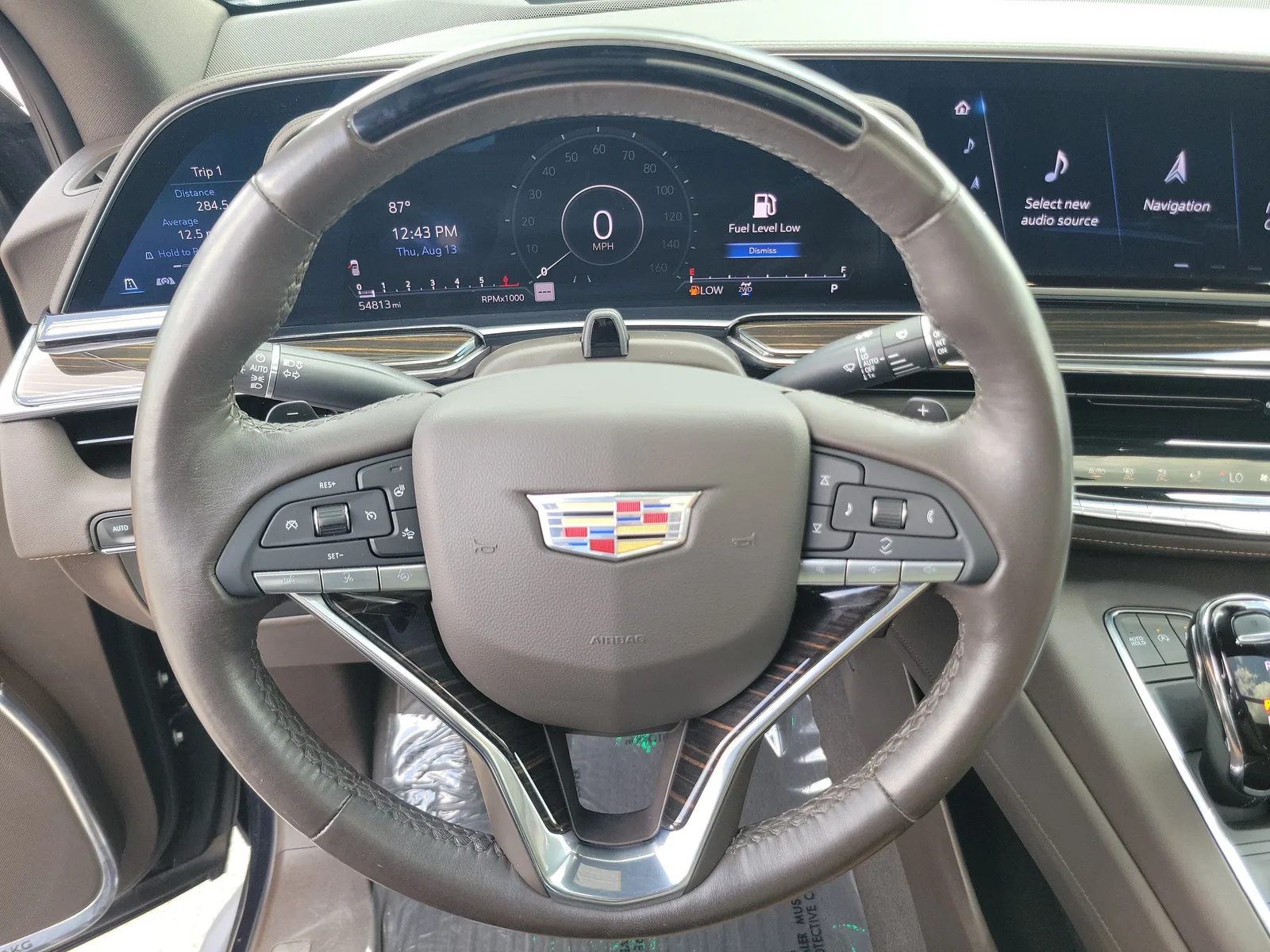 2023 Cadillac Escalade 4WD Premium Luxury photo 22