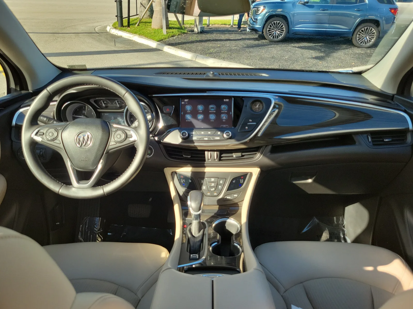 2020 Buick Envision Preferred photo 17
