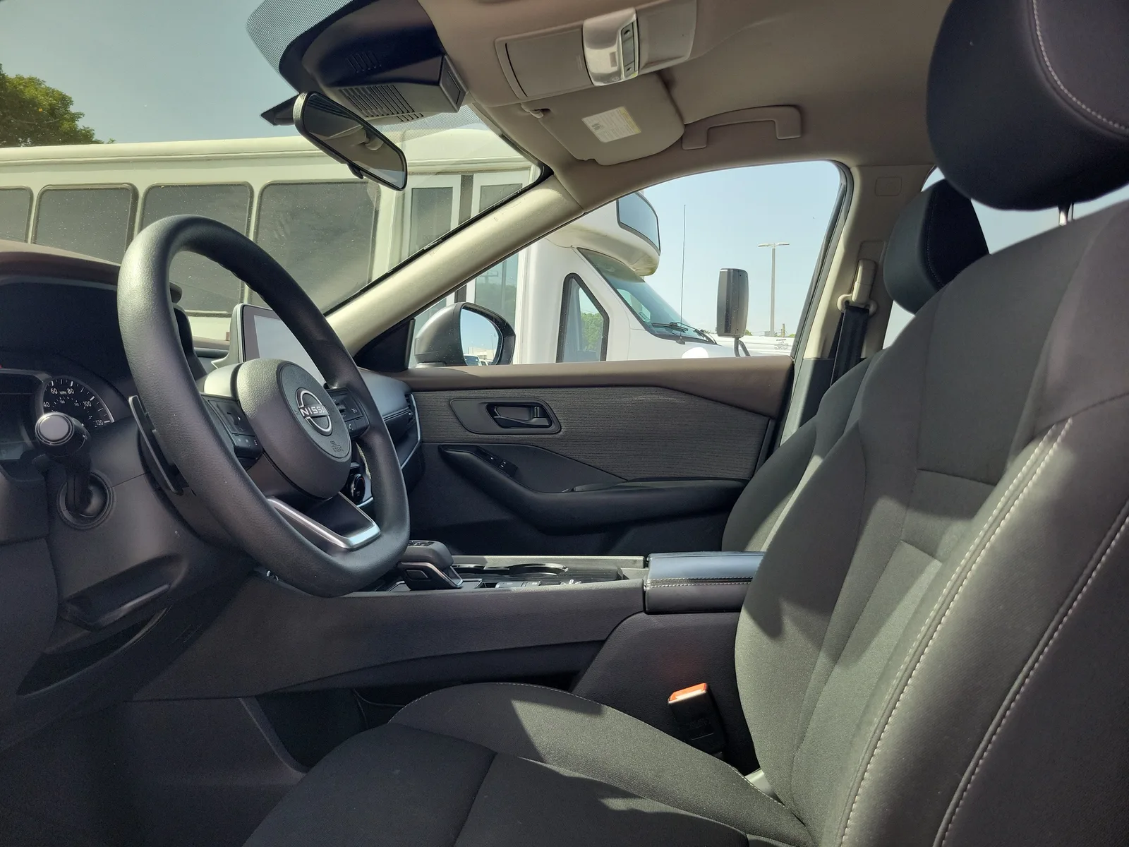 2023 Nissan Rogue S photo 11