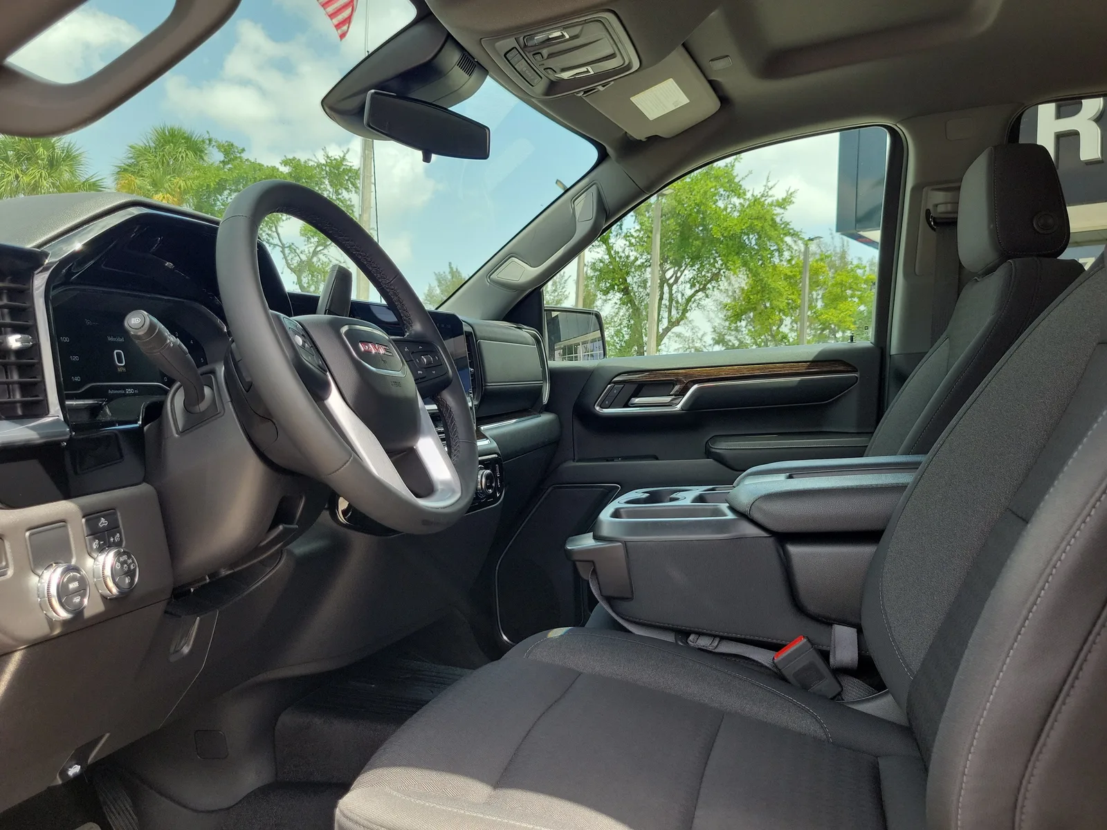 2023 GMC Sierra 1500 Elevation photo 11