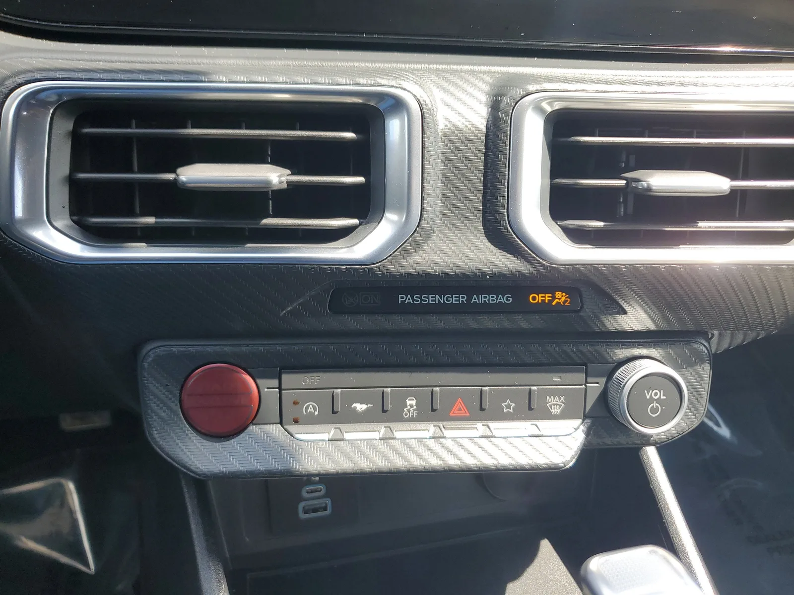 2025 Ford Mustang EcoBoost Premium photo 22