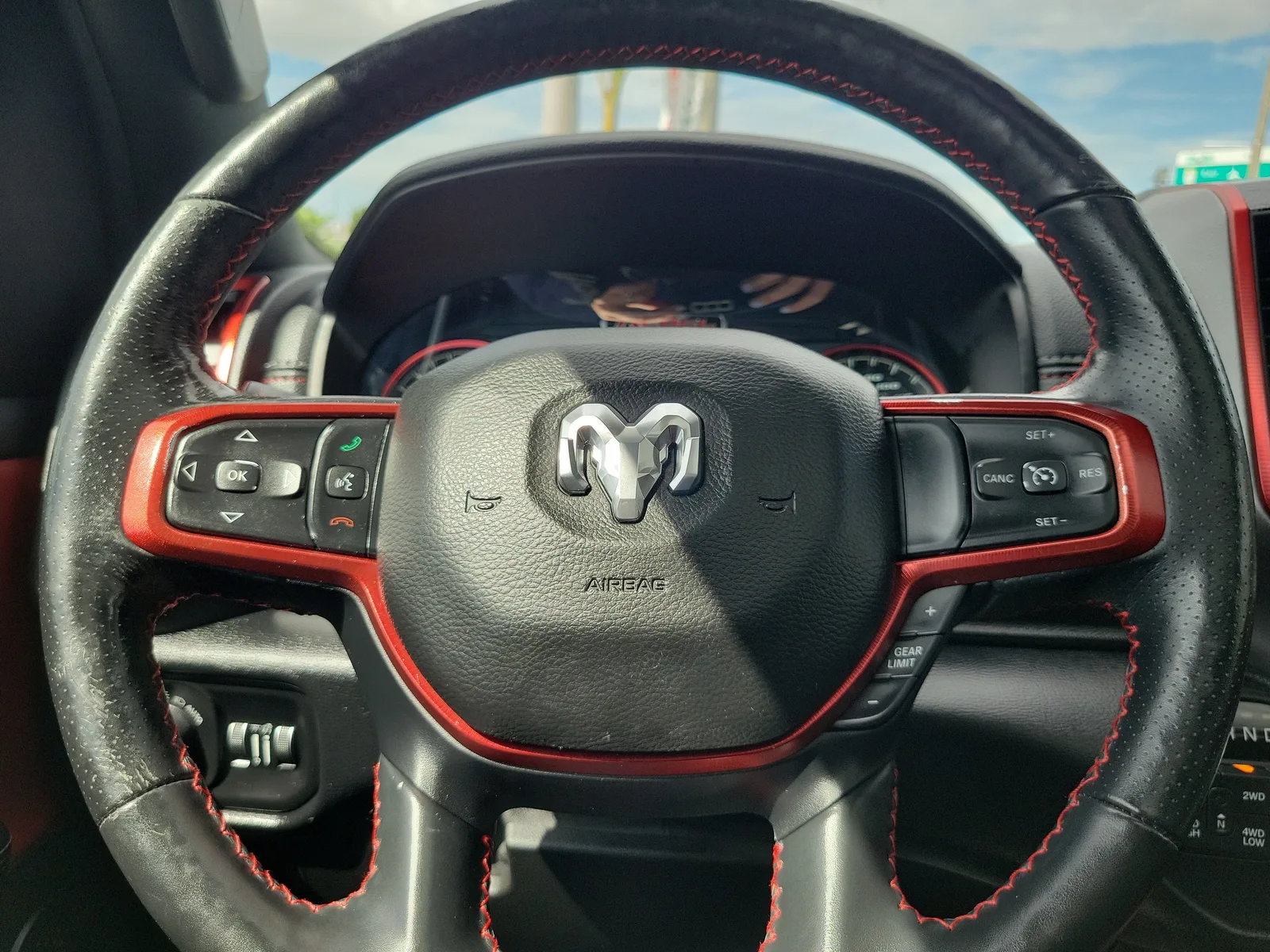 2019 RAM 1500 Rebel photo 21