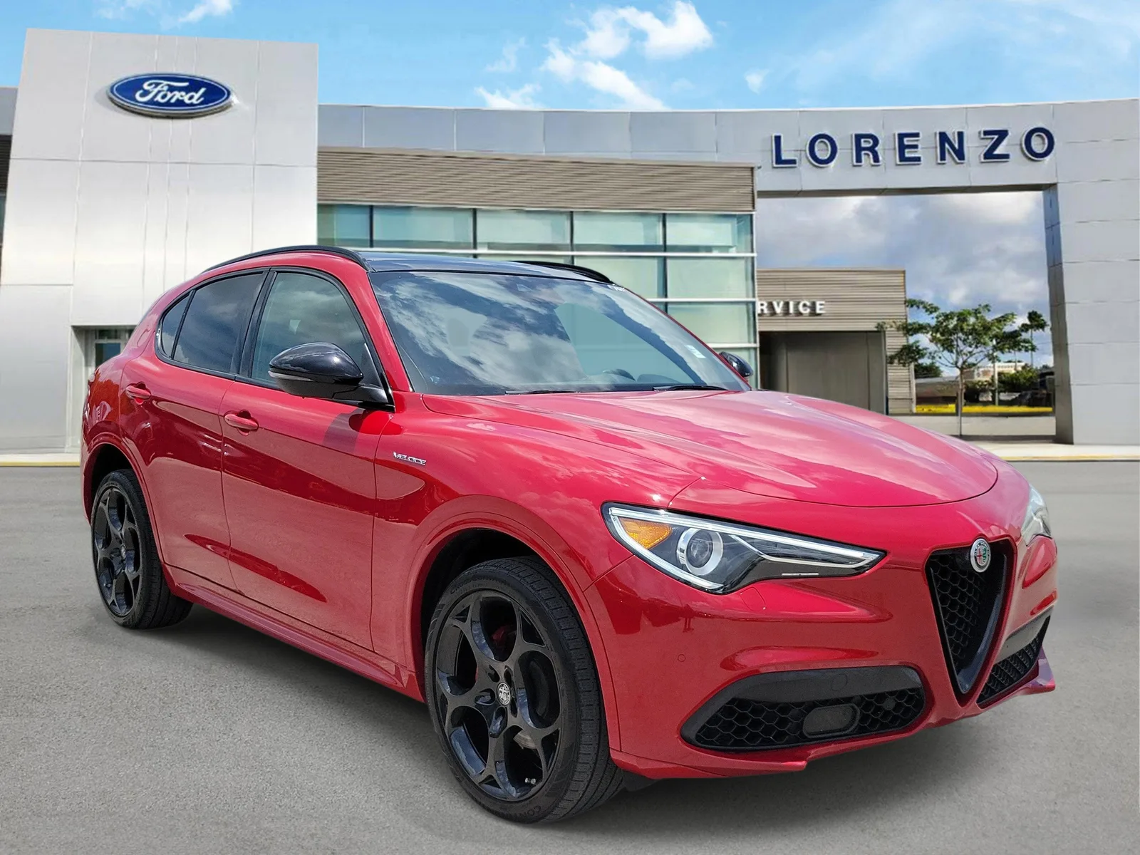 2022 Alfa Romeo Stelvio Veloce 4WD photo 3