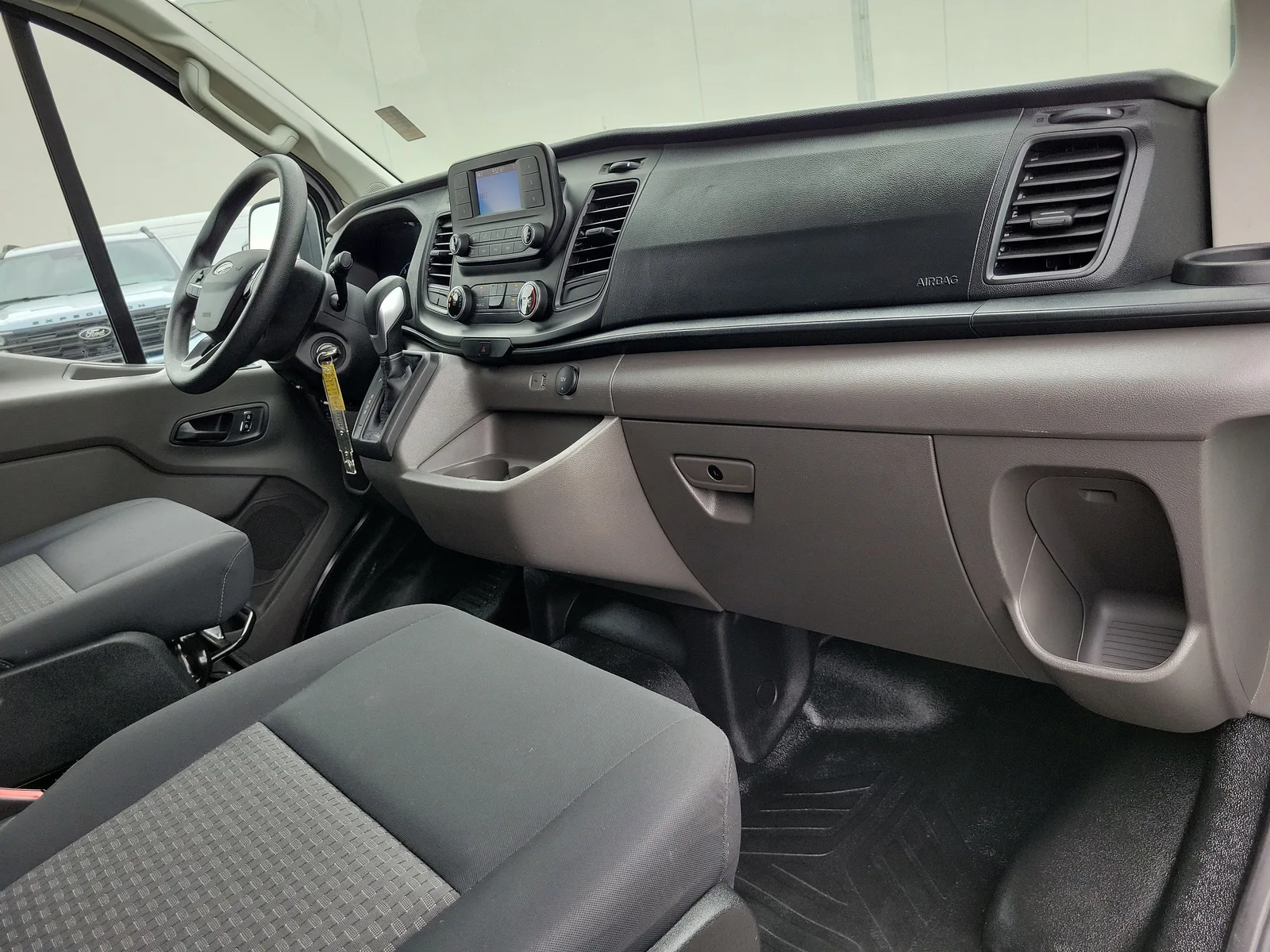 2025 Ford Transit Cargo Van Base photo 19