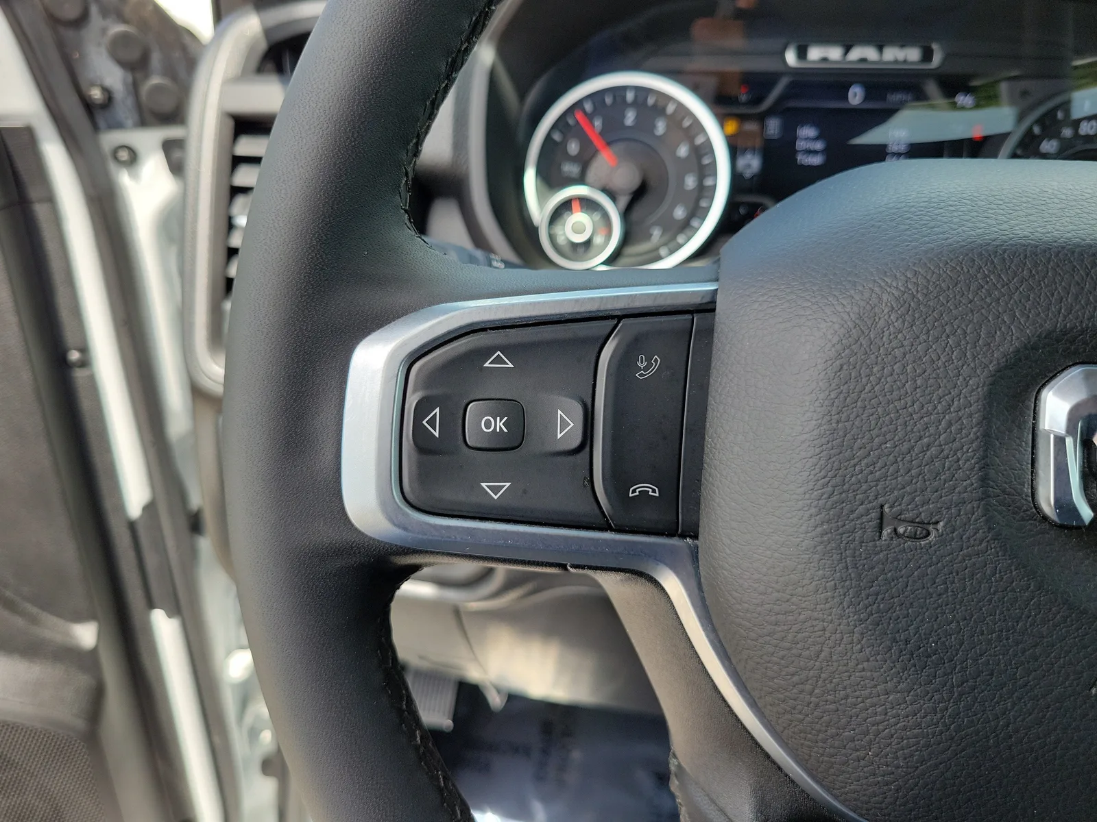 2025 RAM 2500 Tradesman 4WD photo 19