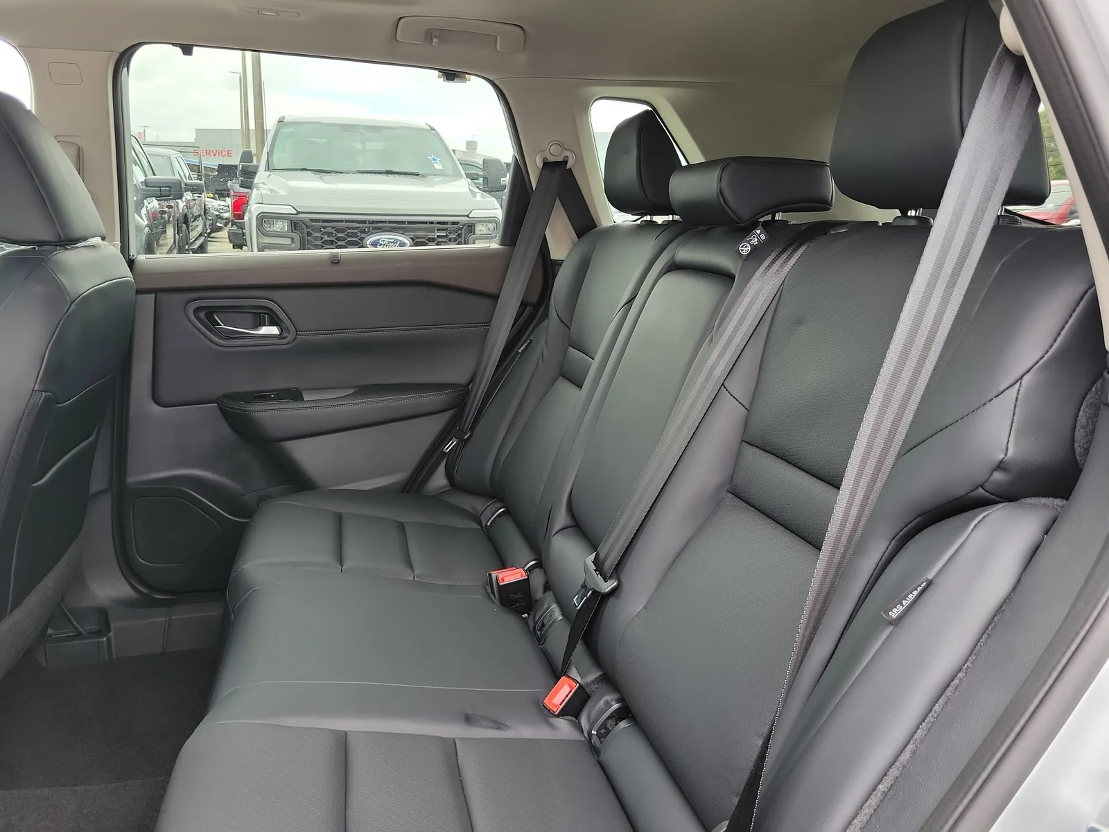 2023 Nissan Rogue SV photo 19