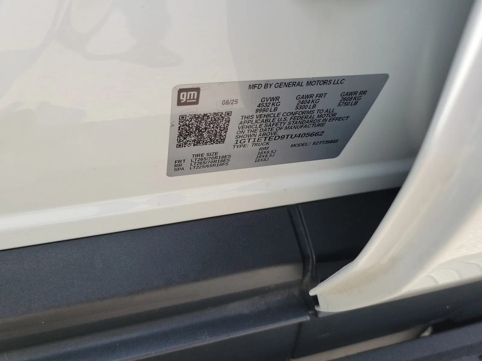 2026 GMC Sierra EV Elevation Extended Range photo 25