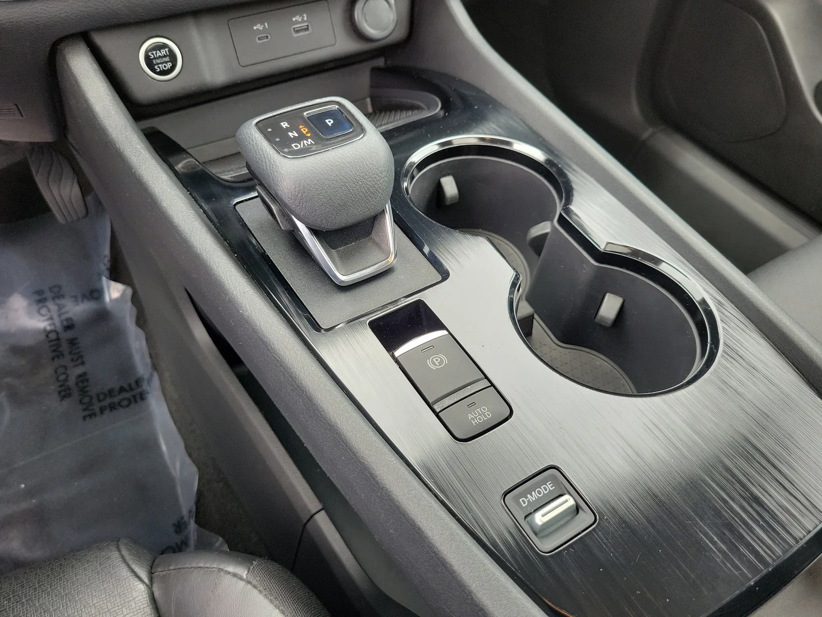 2021 Nissan Rogue SV photo 26