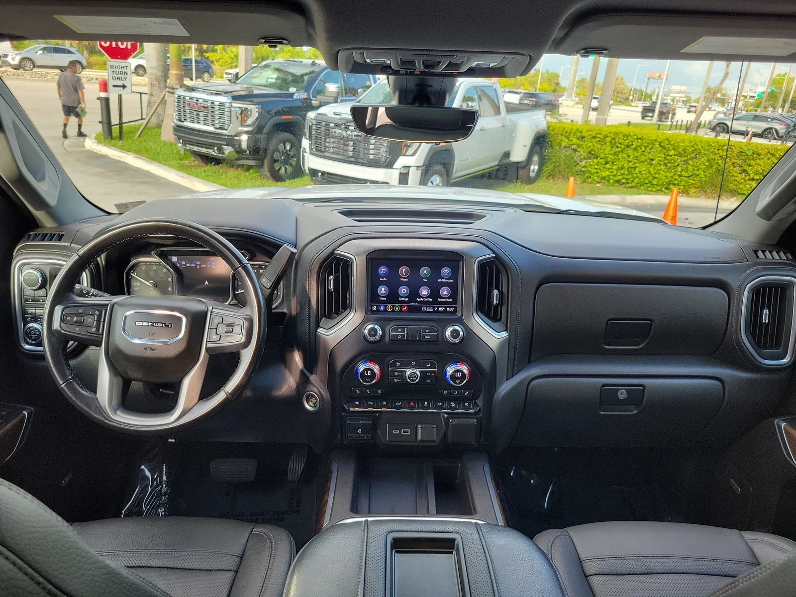 2021 GMC Sierra 1500 Denali photo 17
