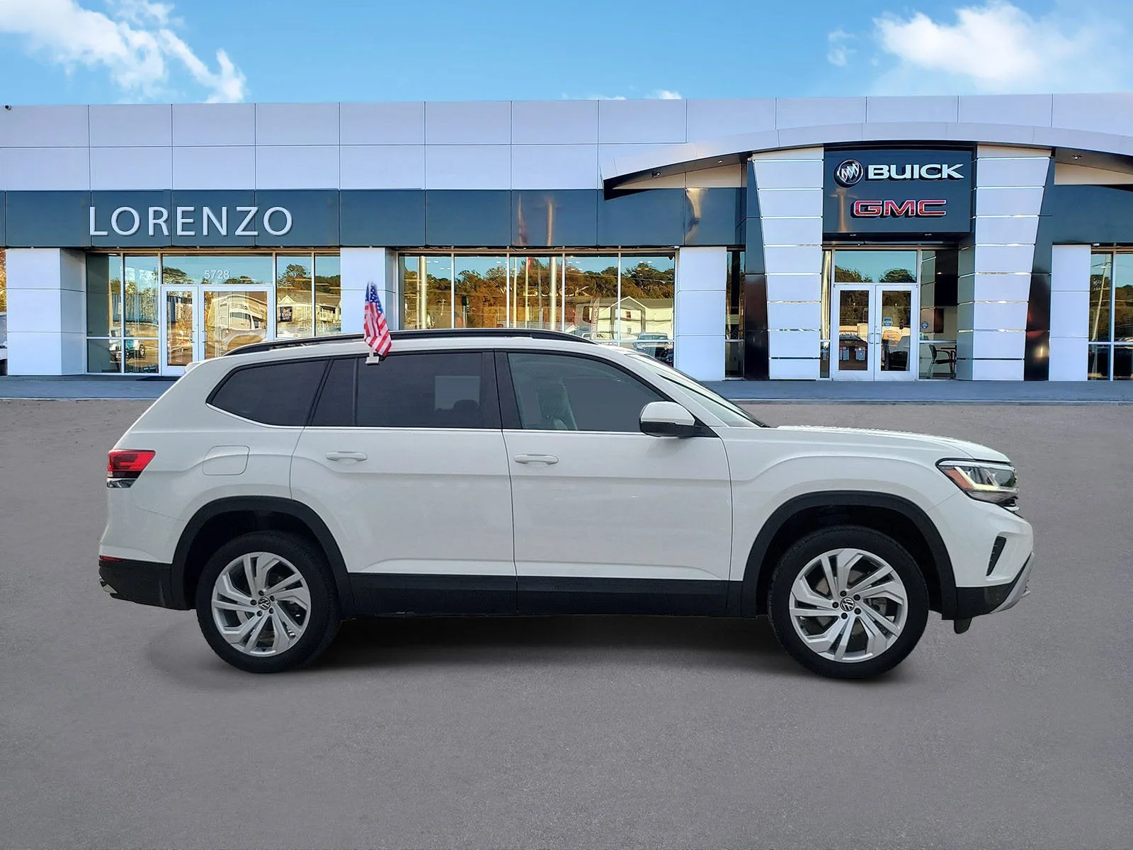 2022 Volkswagen Atlas 3.6L V6 SE w/Technology photo 4