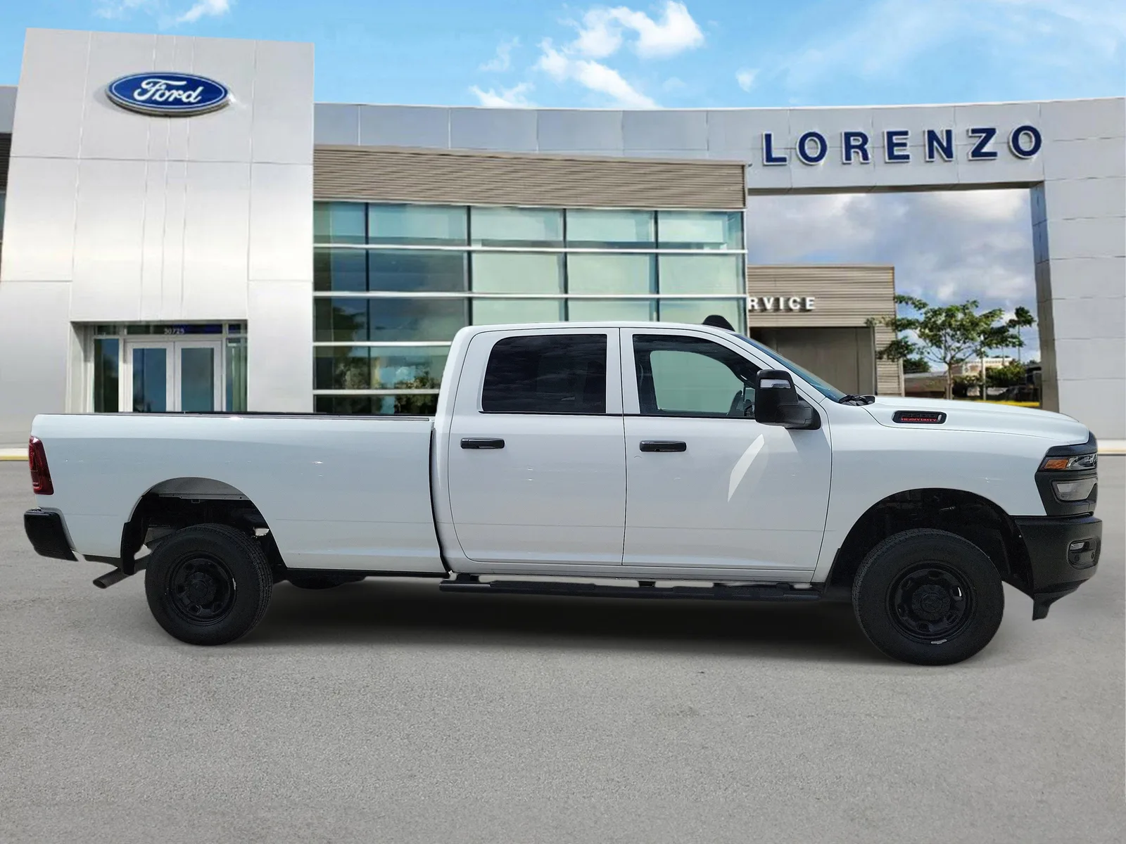 2025 RAM 2500 Tradesman 4WD photo 4