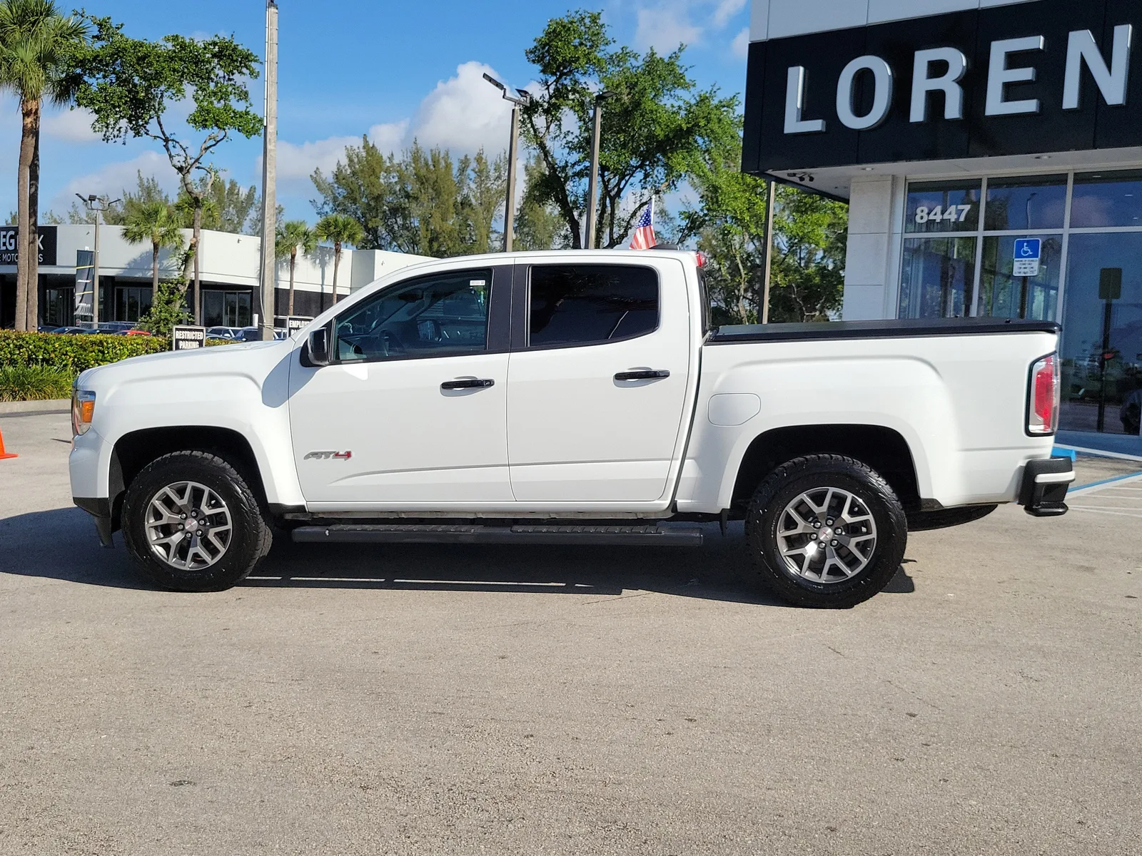 2021 GMC Canyon 4WD AT4 w/Leather photo 8