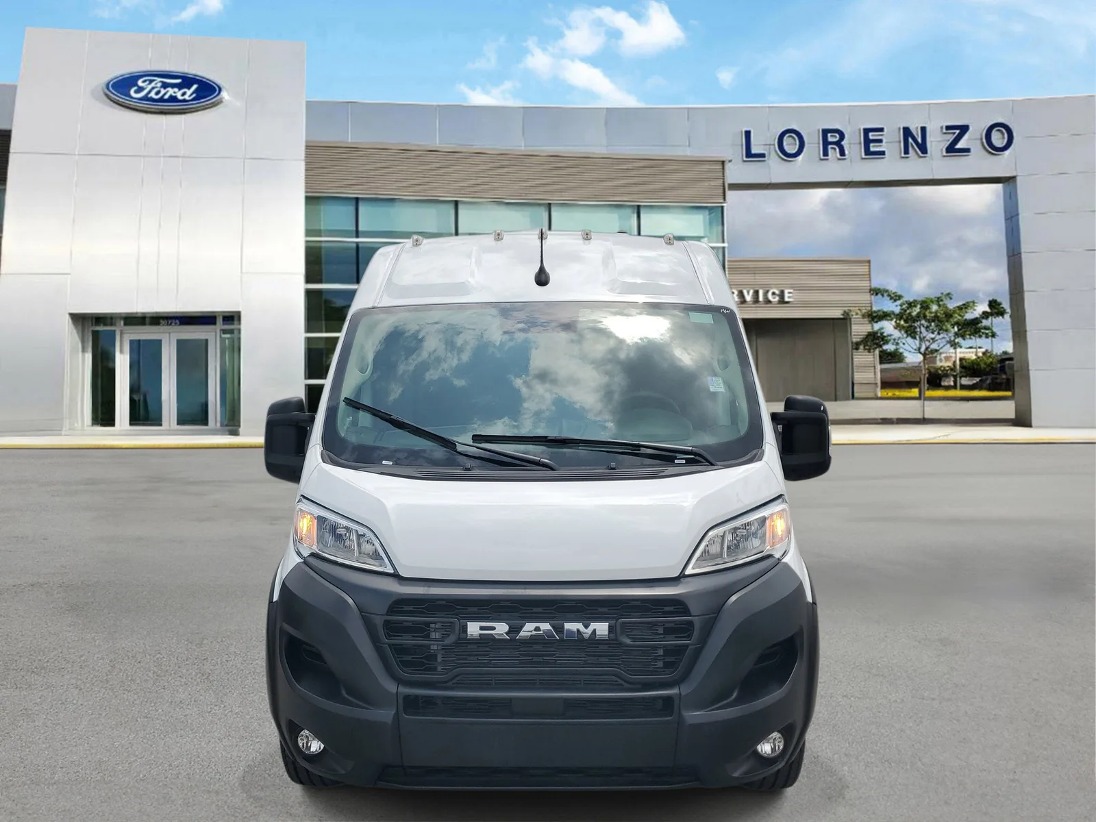 2026 RAM ProMaster Cargo Van Tradesman photo 2