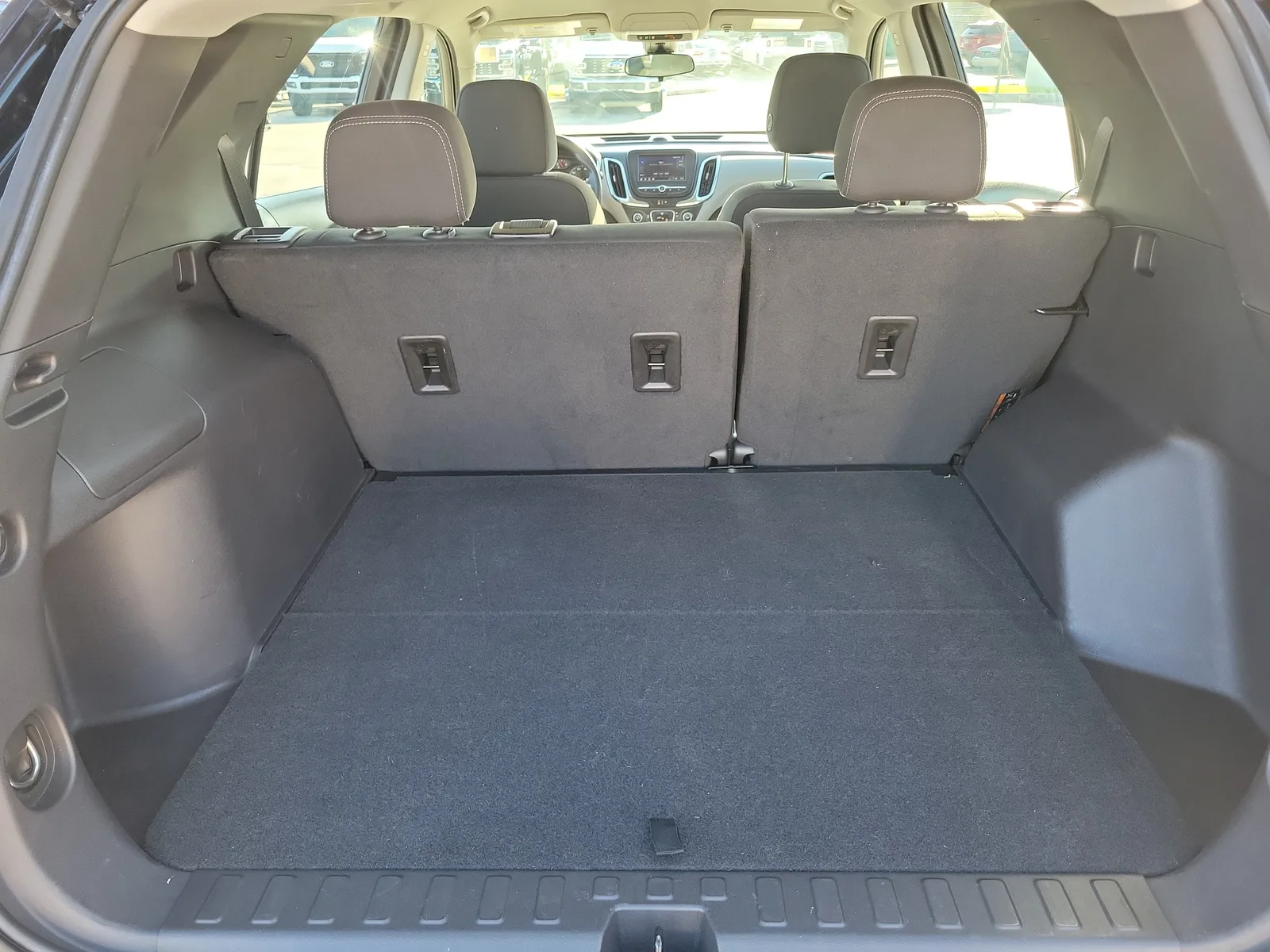 2024 Chevrolet Equinox LS photo 16
