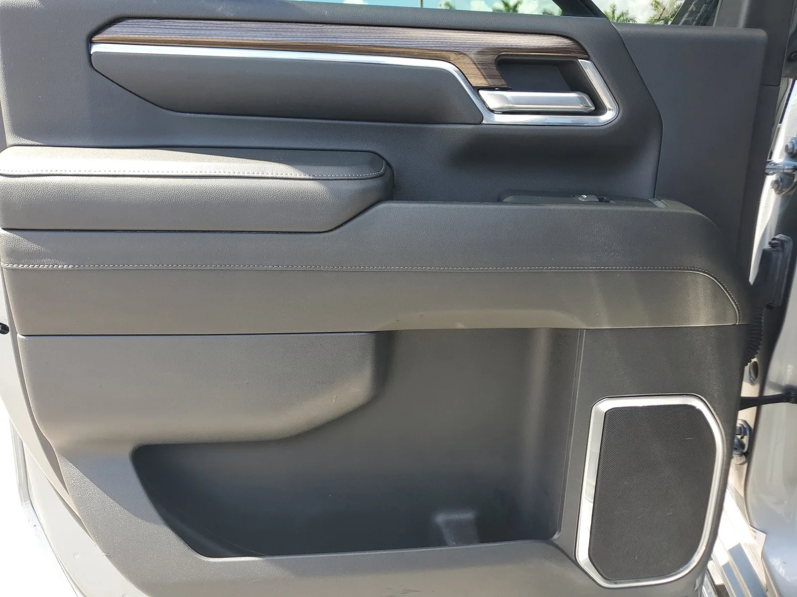 2024 Chevrolet Silverado 2500HD LT photo 26