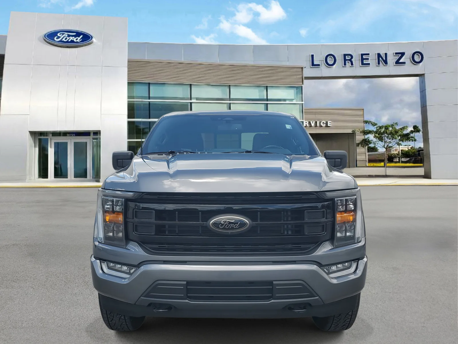 2022 Ford F-150 XLT photo 2