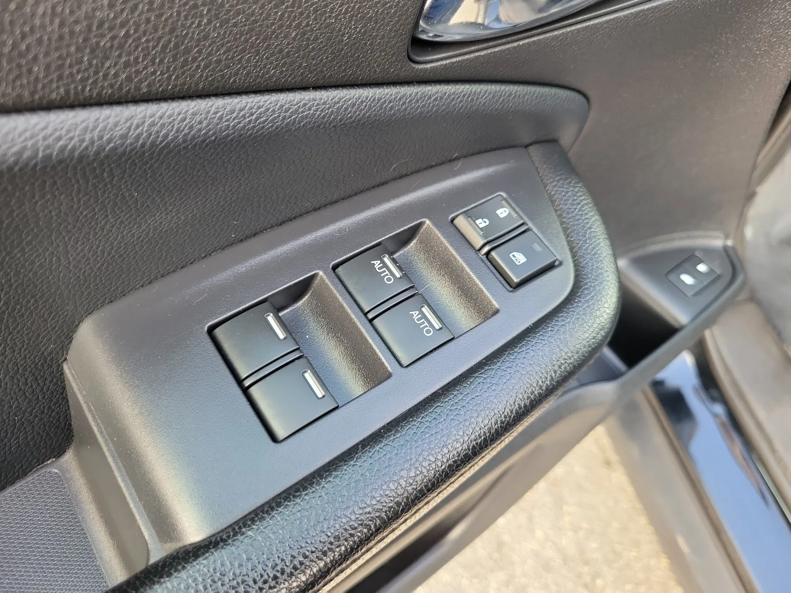 2018 Honda Pilot EX-L photo 26