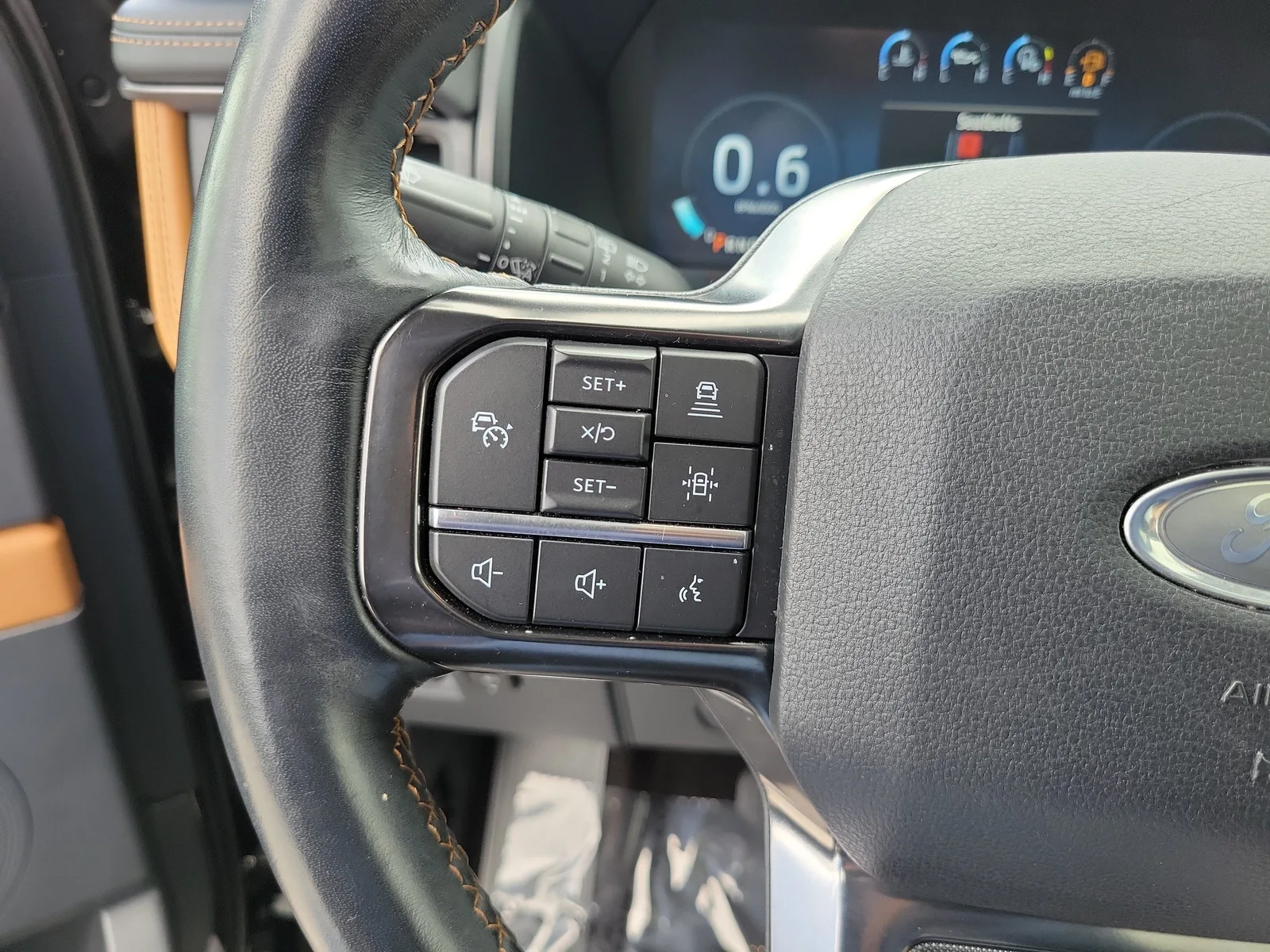 2023 Ford Expedition Max Platinum photo 28