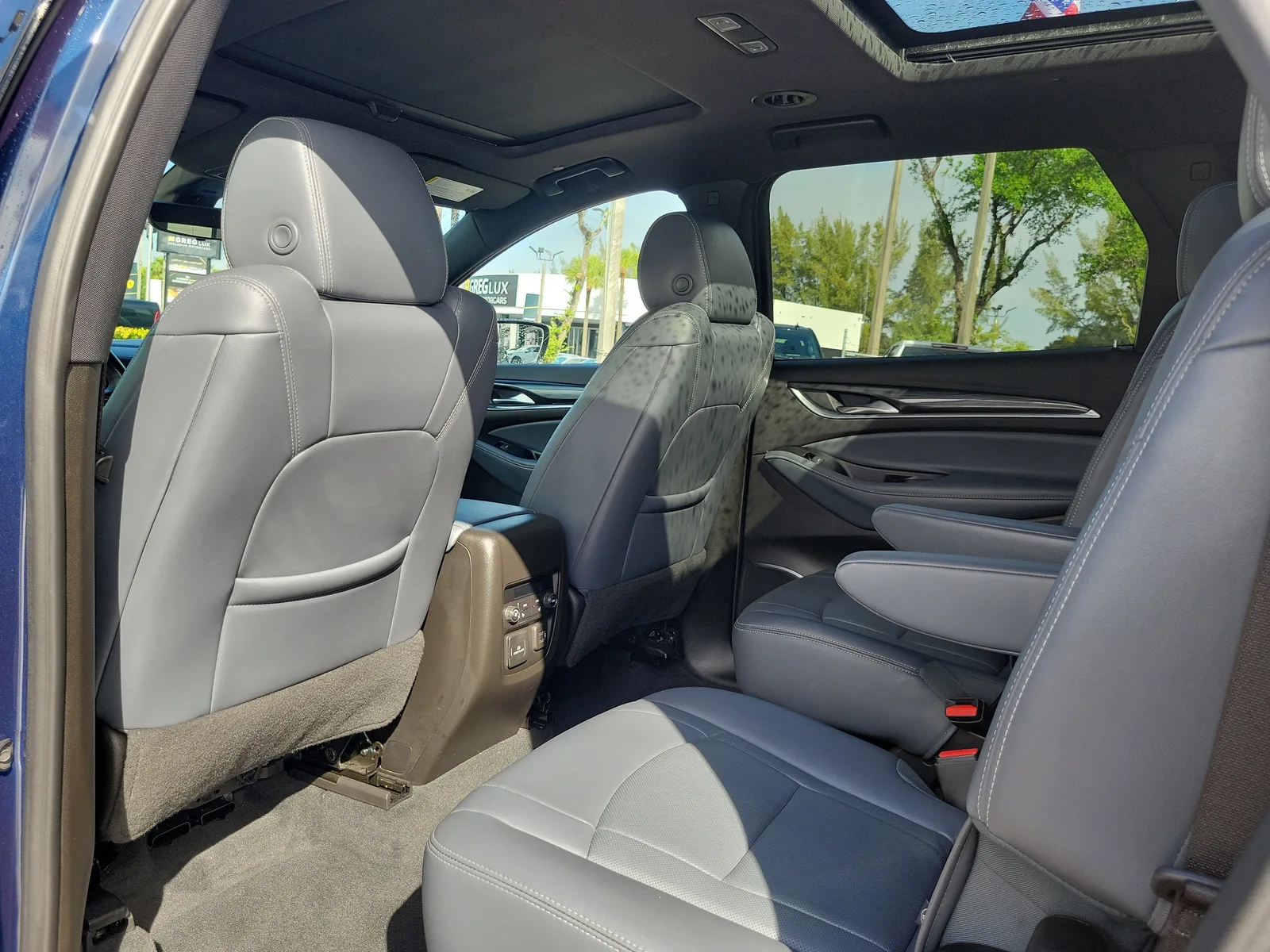 2023 Buick Enclave Premium photo 14