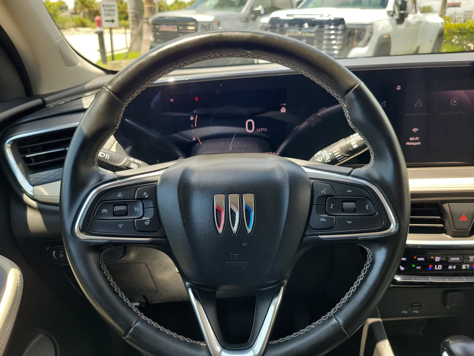 2024 Buick Encore GX Avenir photo 18