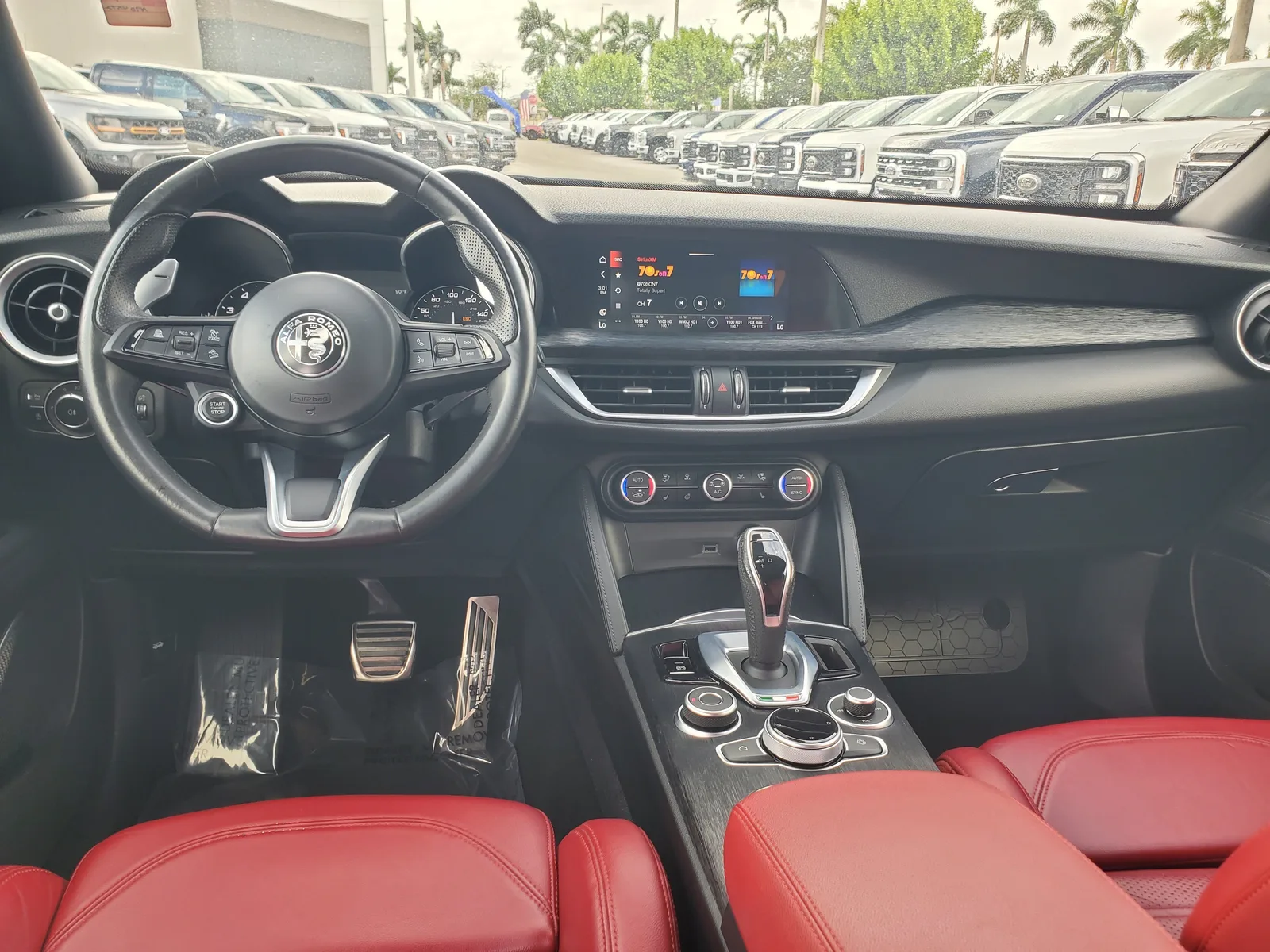 2022 Alfa Romeo Stelvio Sprint 4WD photo 16