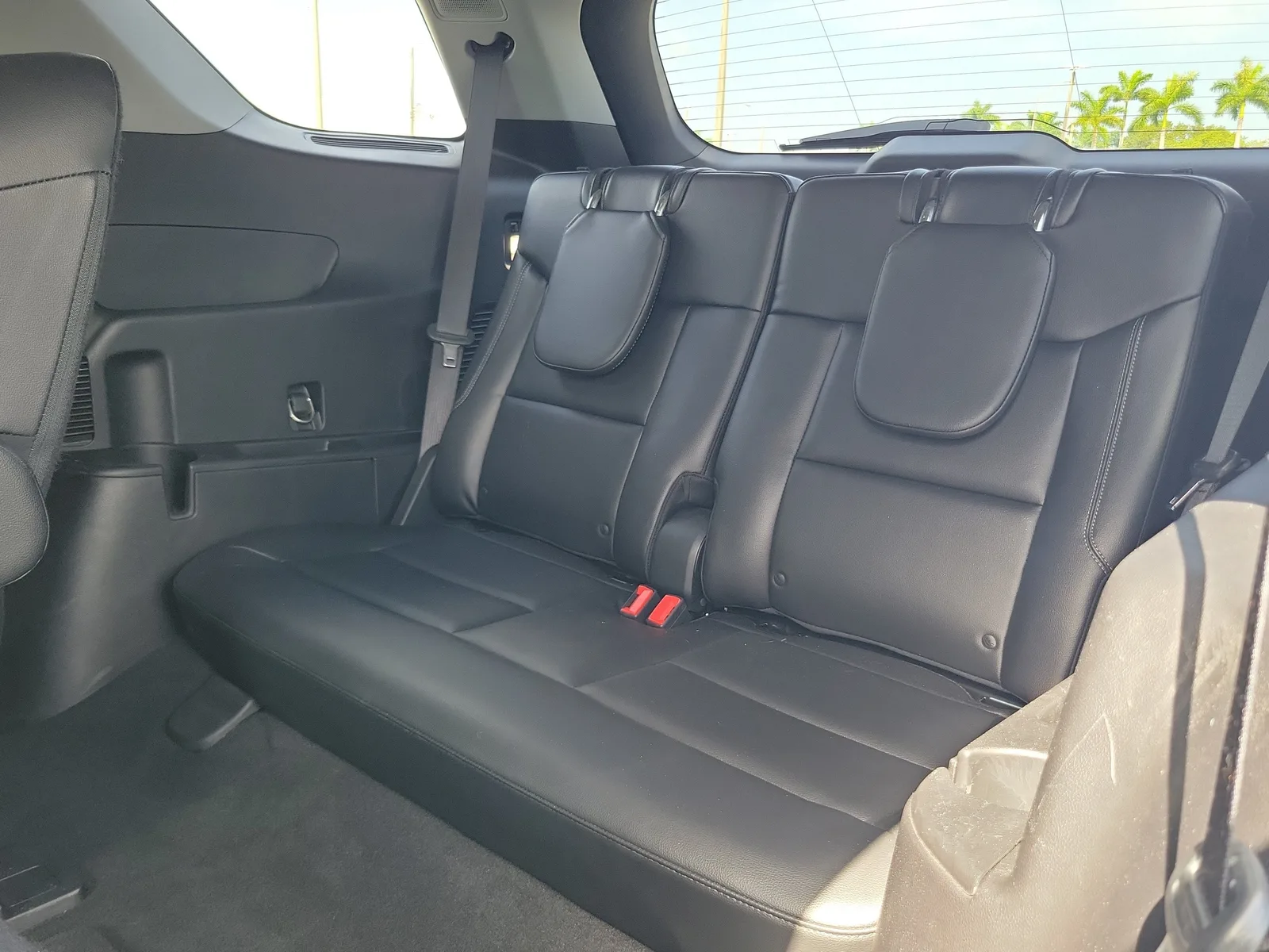 2021 Ford Explorer Limited photo 18
