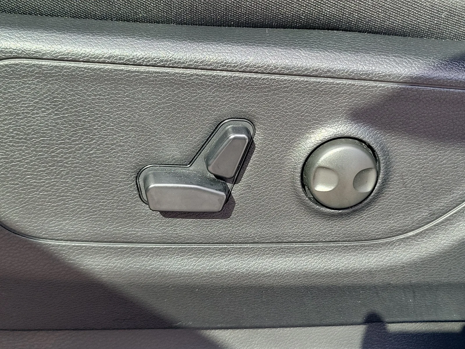 2026 RAM 1500 Big Horn 4WD photo 13