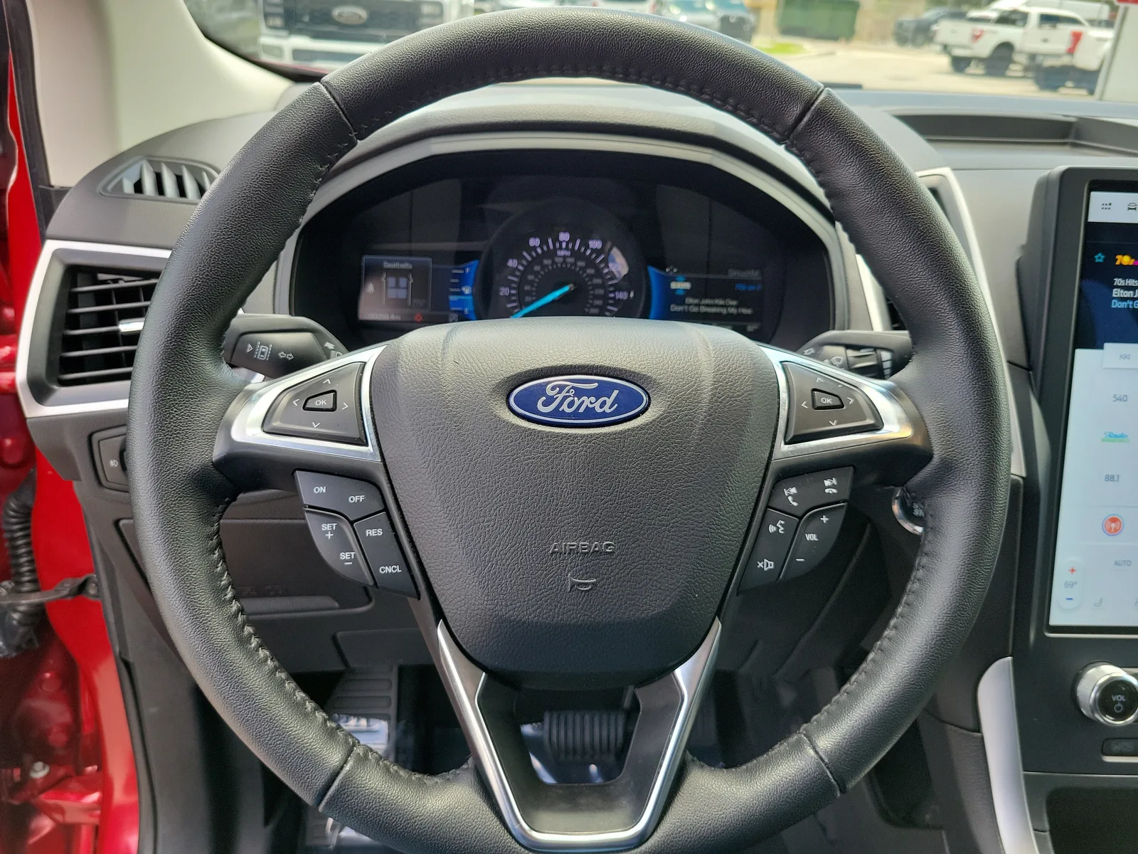 2024 Ford Edge SEL 4WD photo 20