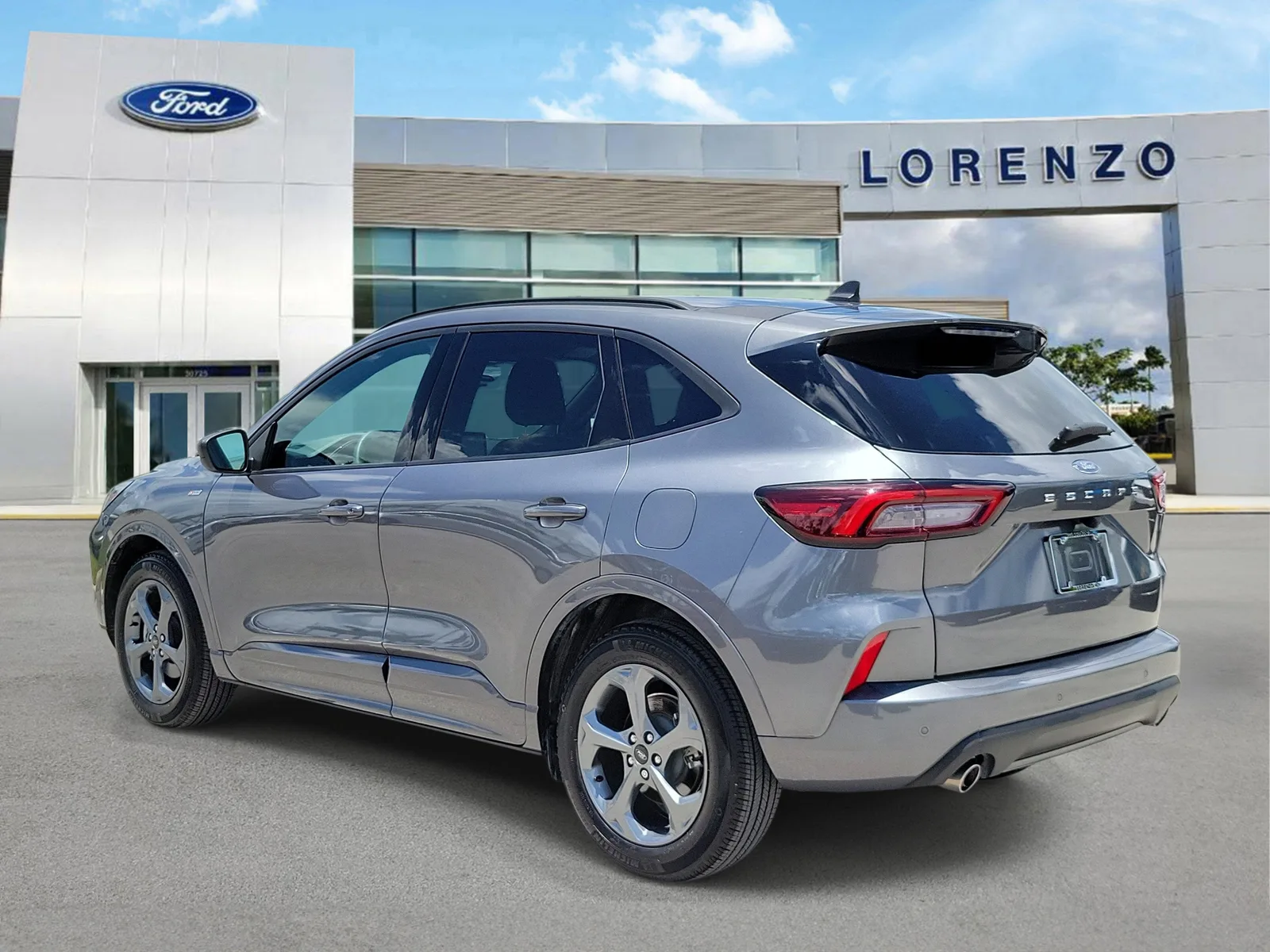 2024 Ford Escape ST-Line photo 7