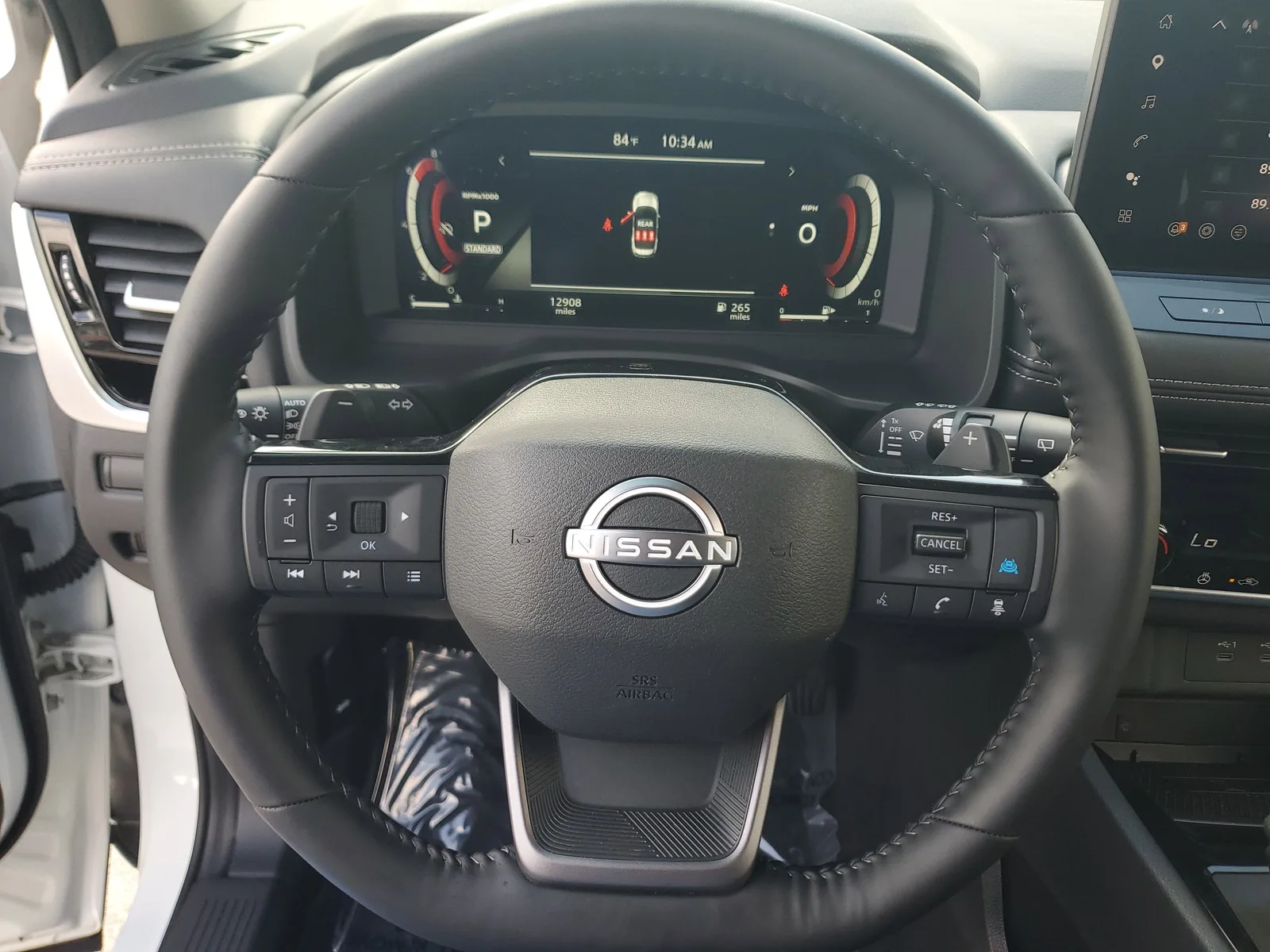 2025 Nissan Rogue SL photo 21