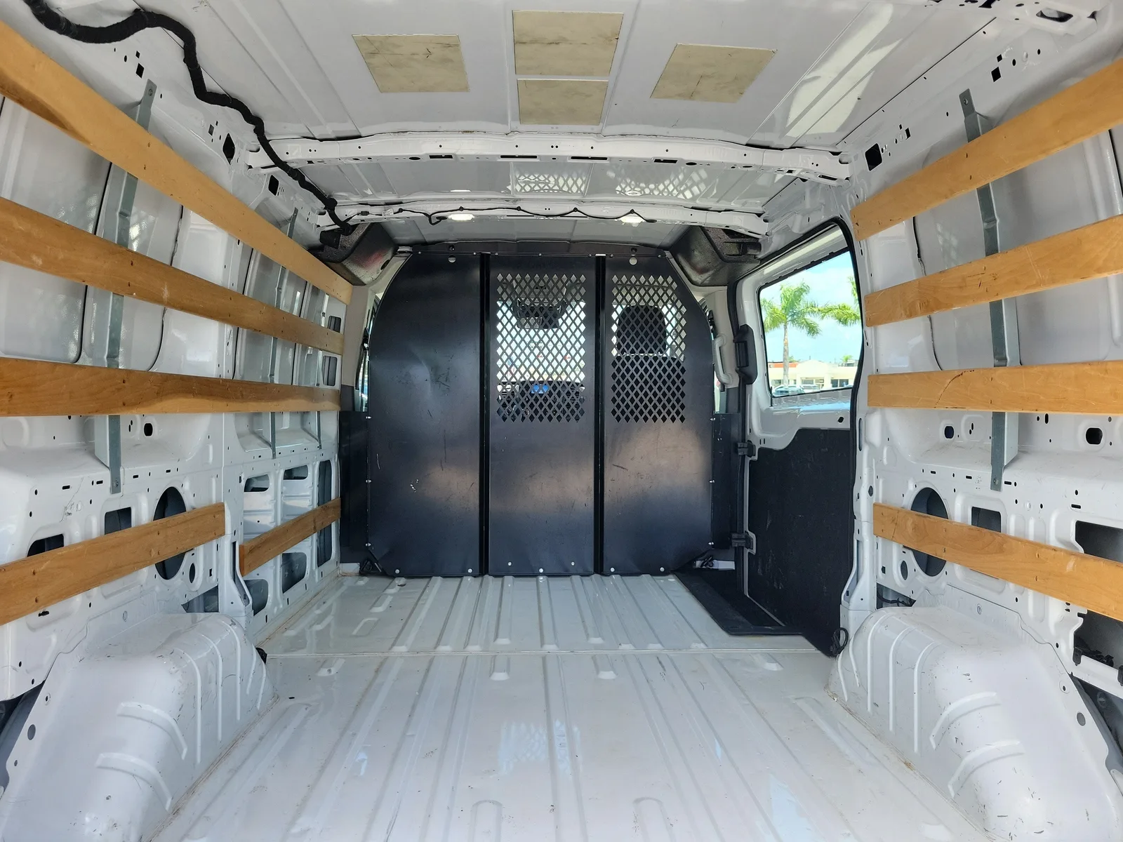 2024 Ford Transit Cargo Van Base photo 14