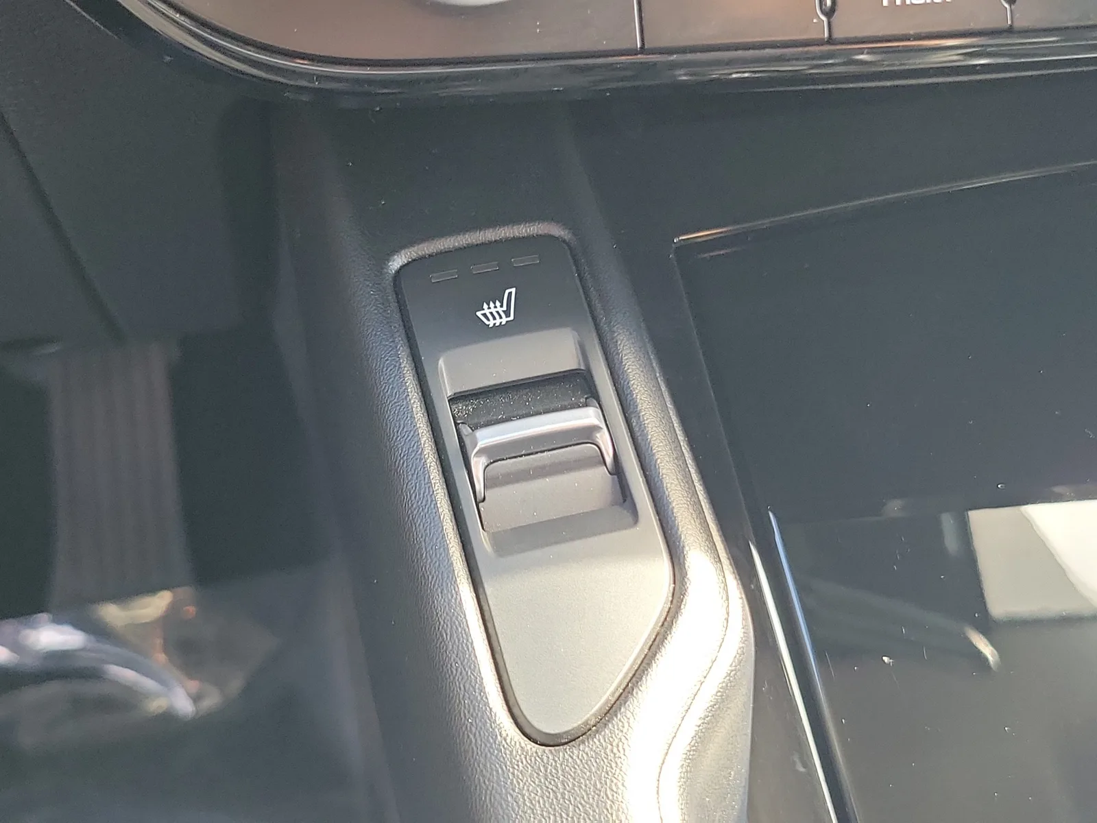 2024 Kia Telluride S photo 32
