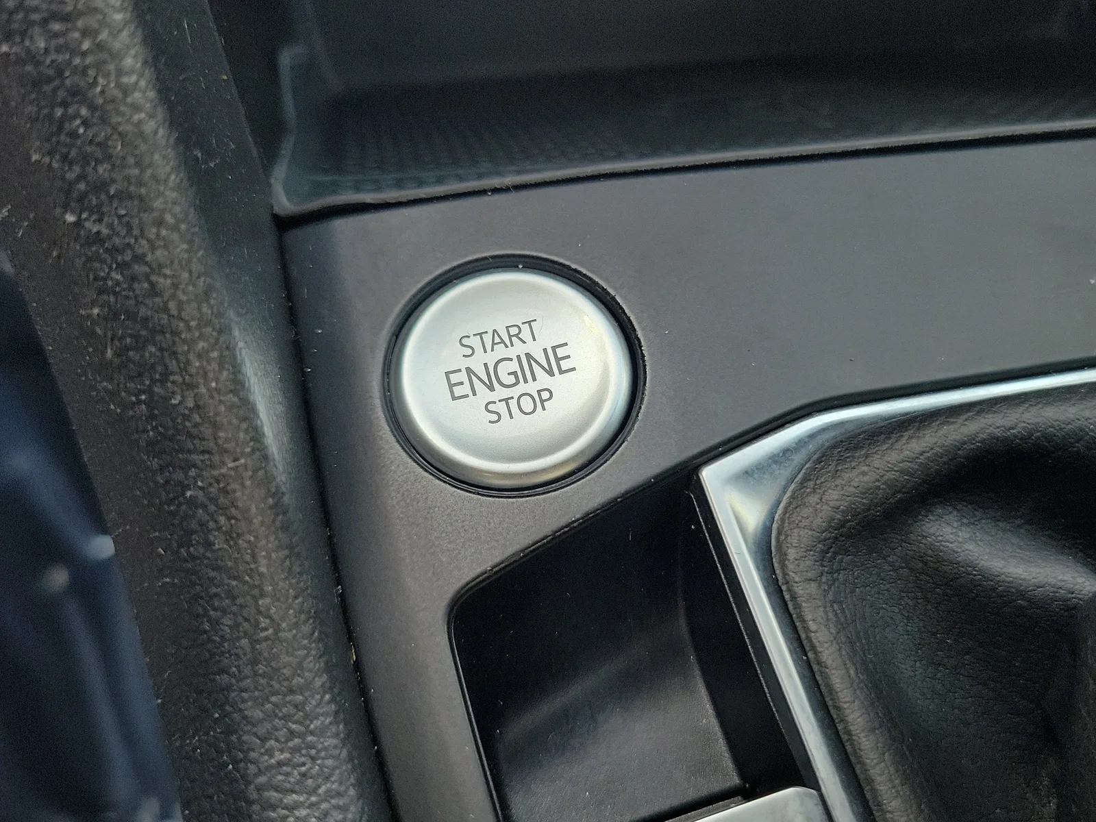 2022 Volkswagen Taos SE photo 24