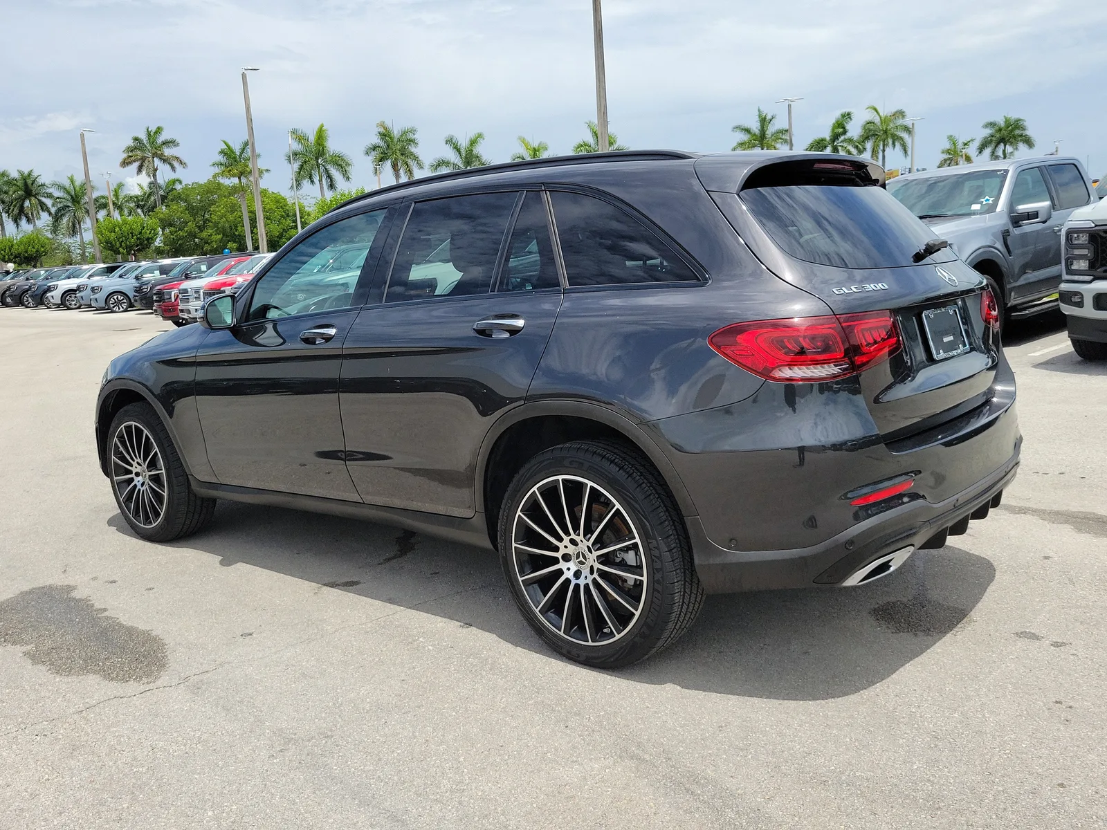 2021 Mercedes-Benz GLC GLC 300 photo 7