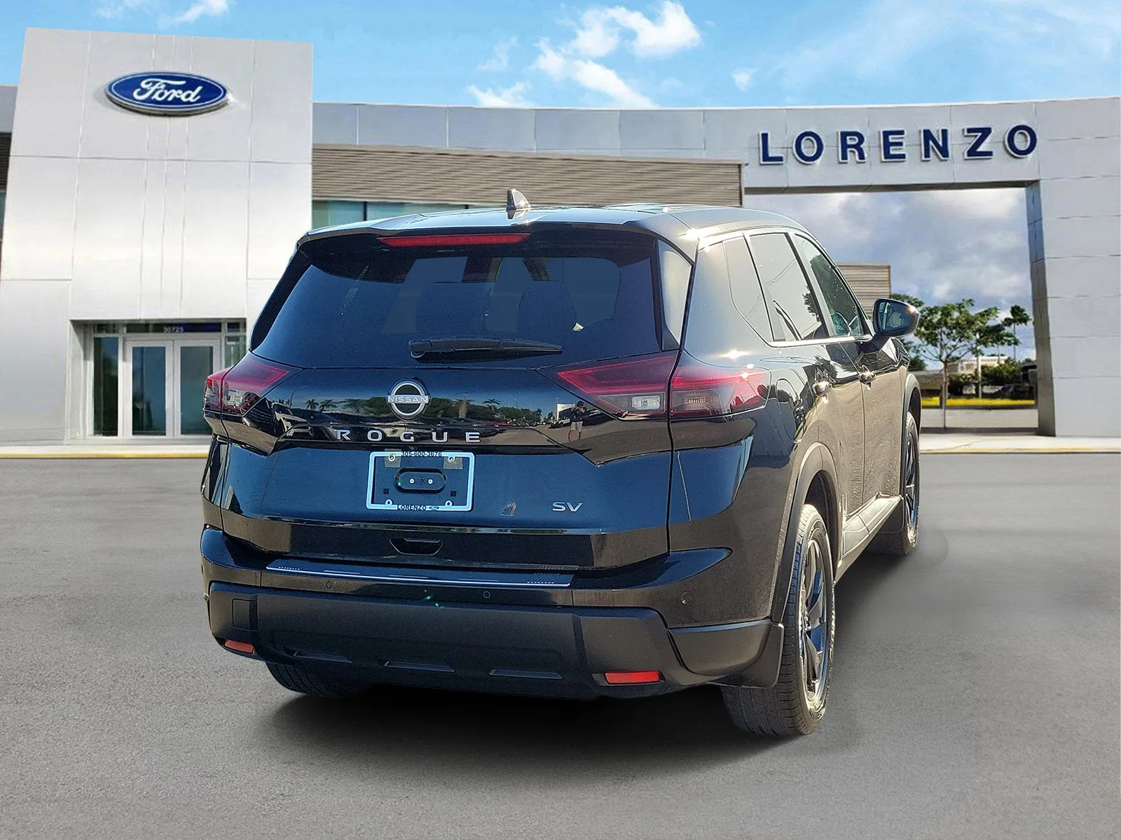 2024 Nissan Rogue SV photo 5