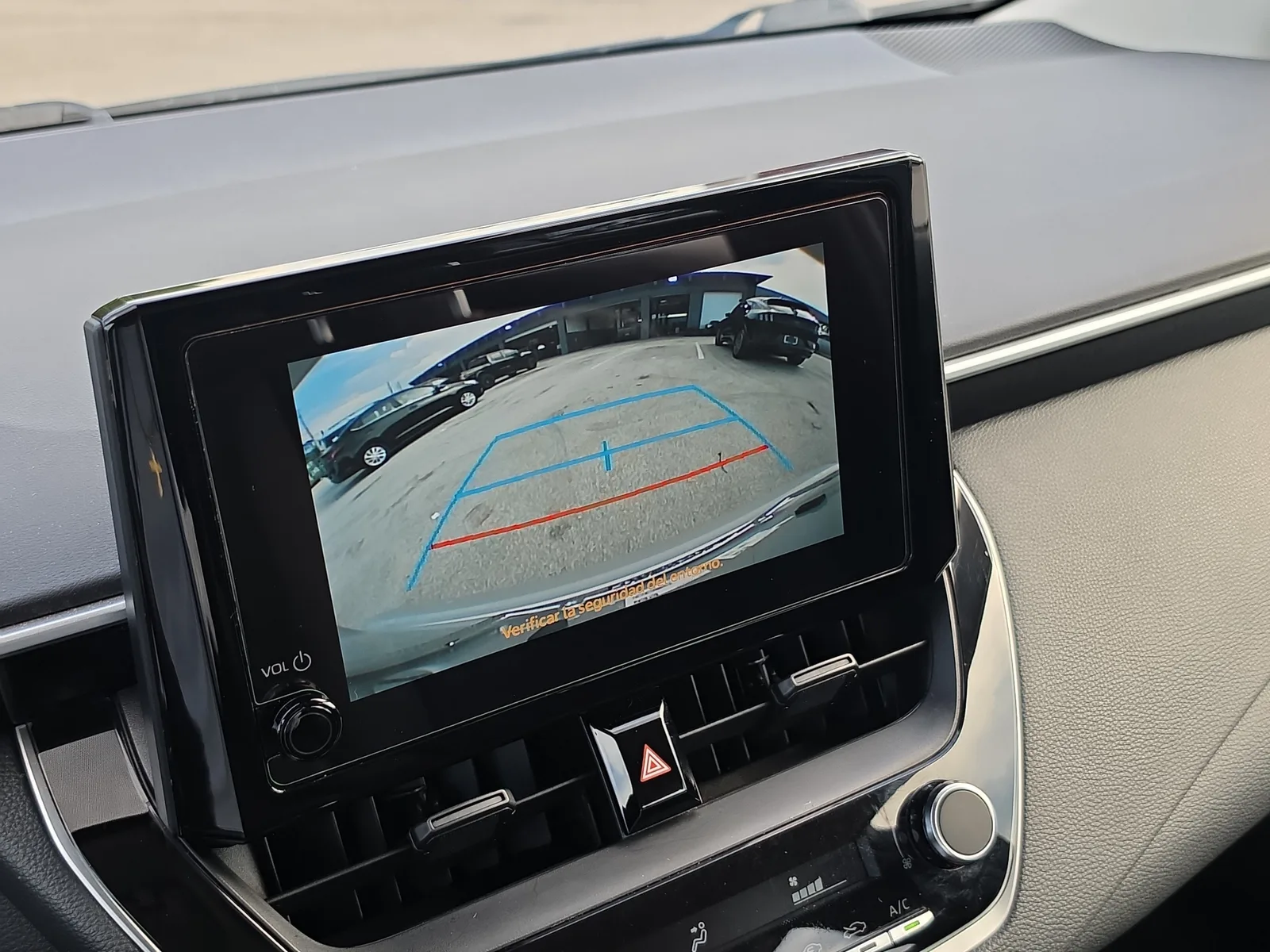 2024 Toyota Corolla LE photo 8