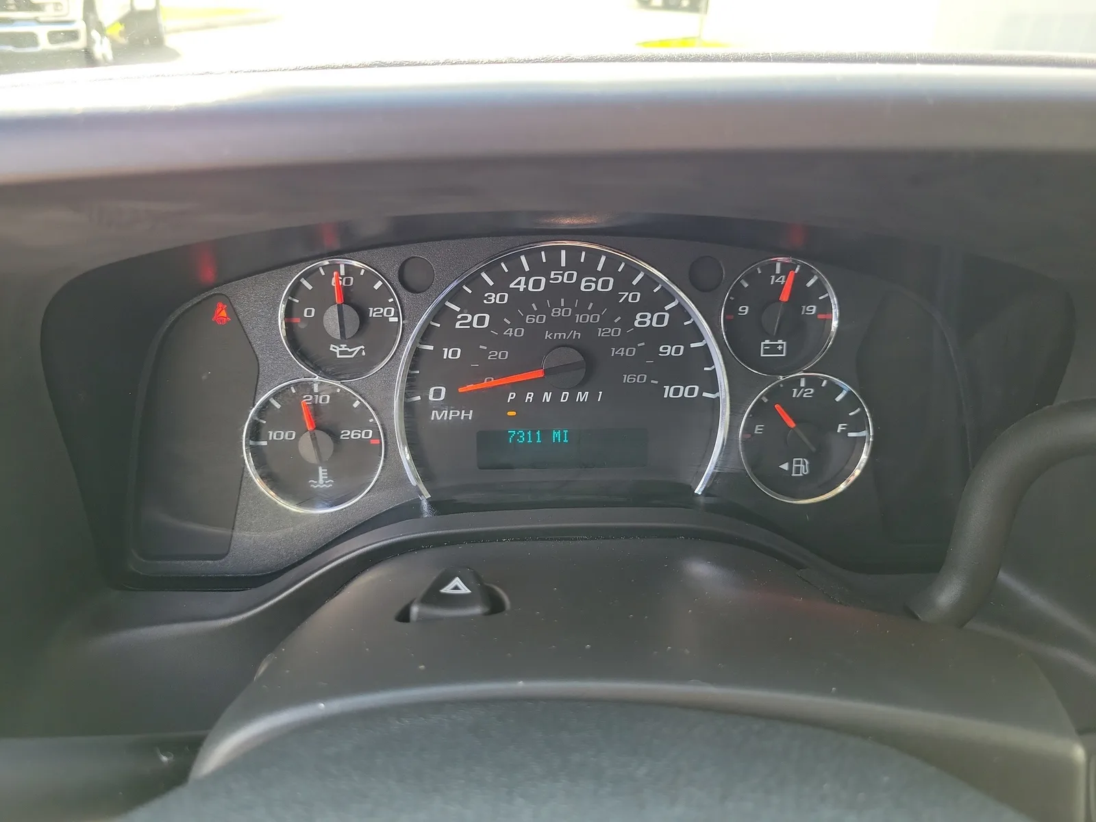 2025 Chevrolet Express Cargo Van Work Van photo 31