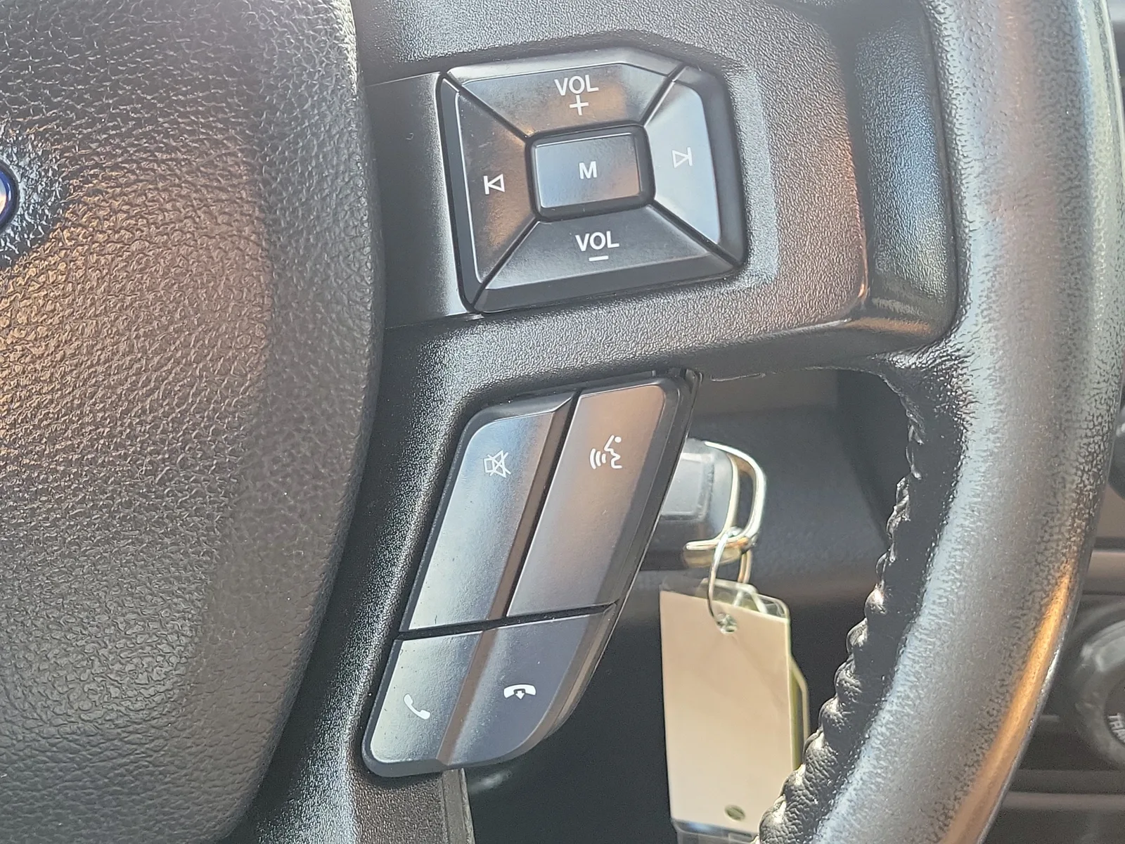 2019 Ford F-150 XLT photo 22