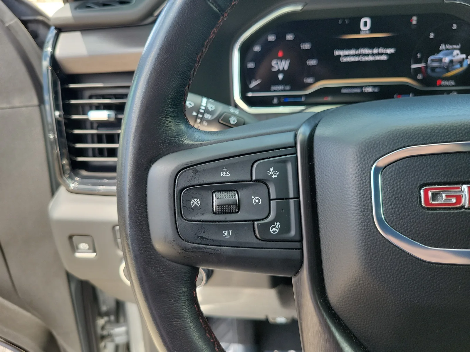 2025 GMC Sierra 2500 HD AT4X photo 19