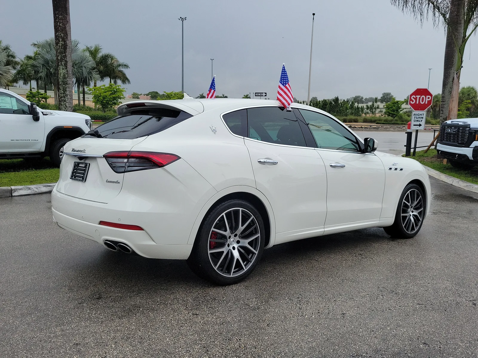 2022 Maserati Levante GT photo 5