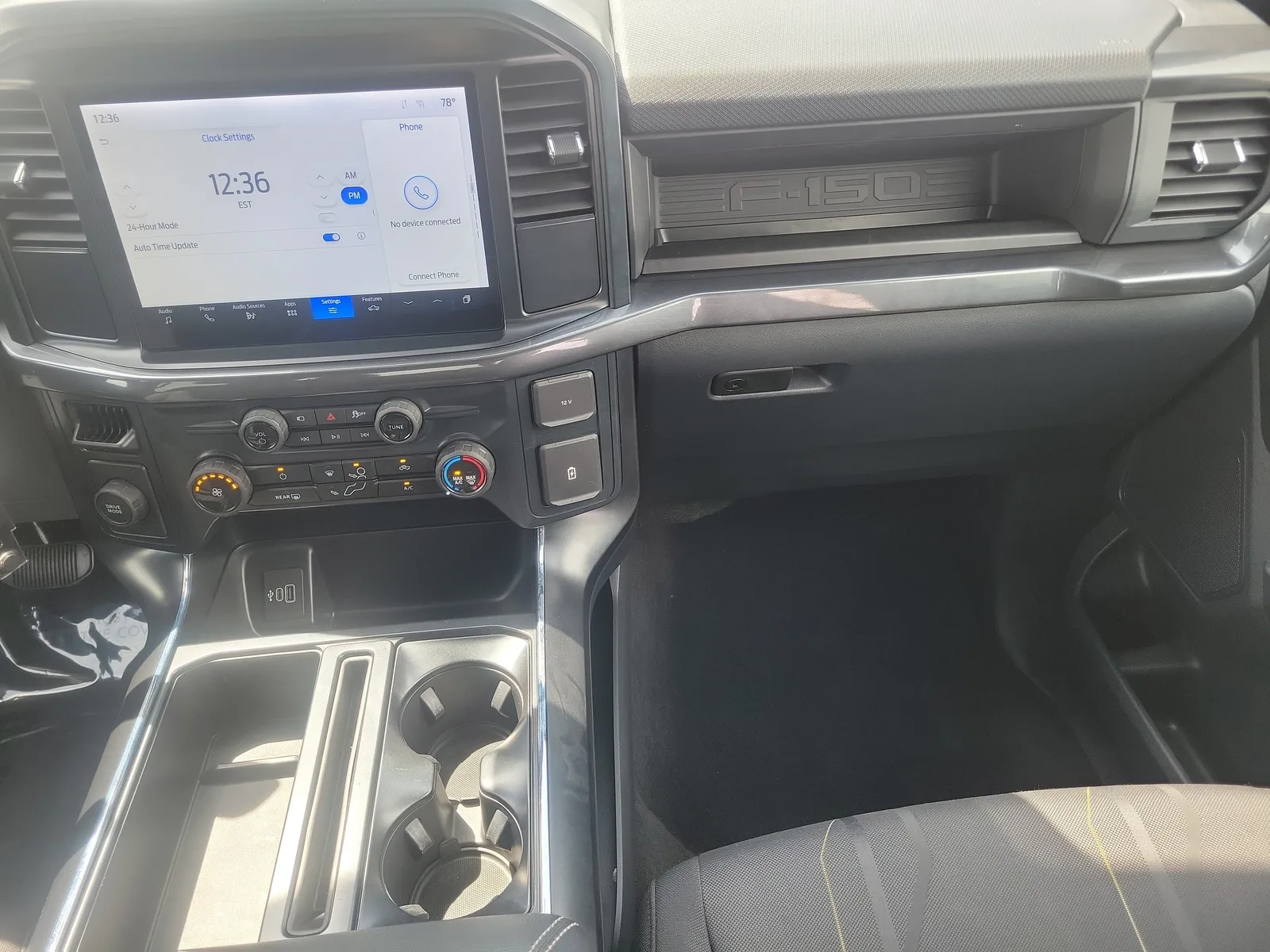 2025 Ford F-150 STX photo 17