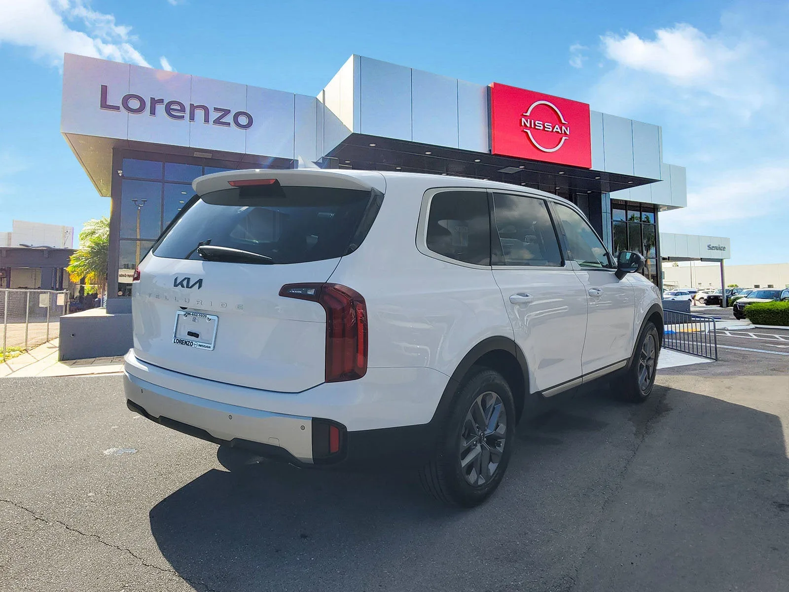 2024 Kia Telluride LX photo 5