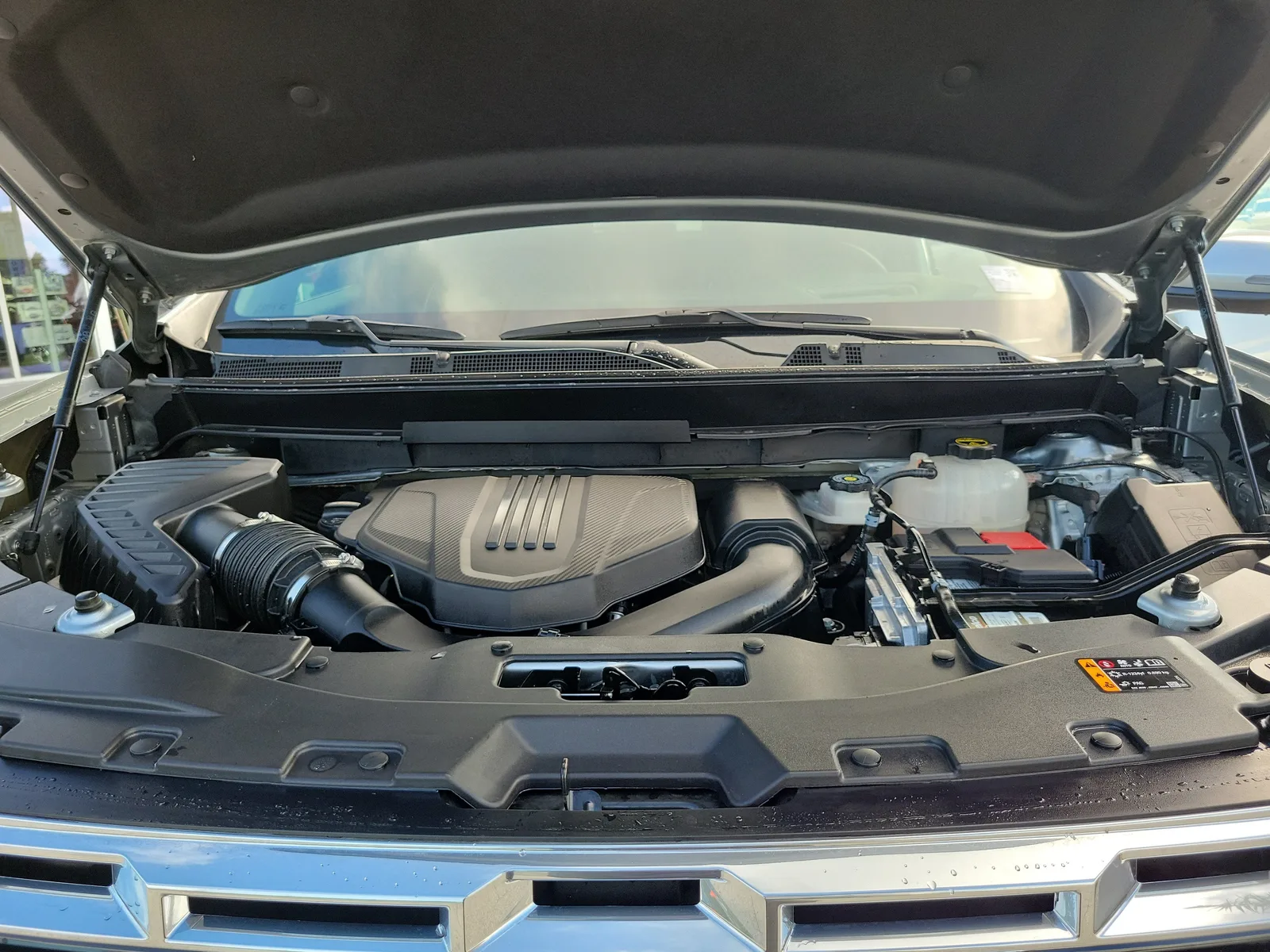 2025 GMC Acadia Denali photo 28