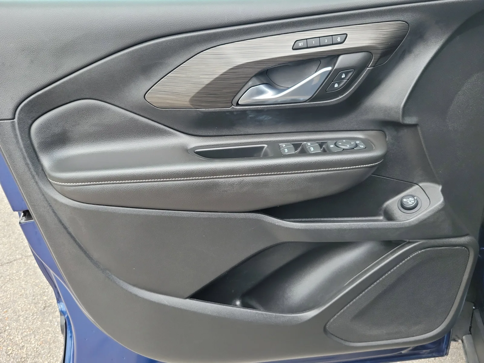 2022 GMC Terrain SLT photo 24