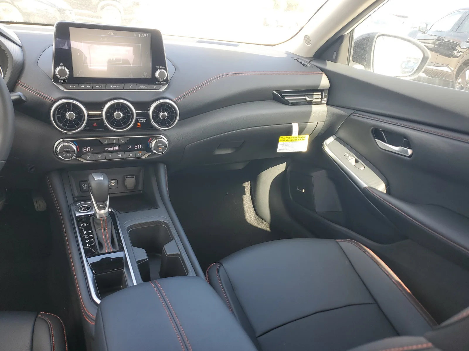 2025 Nissan Sentra SR photo 13