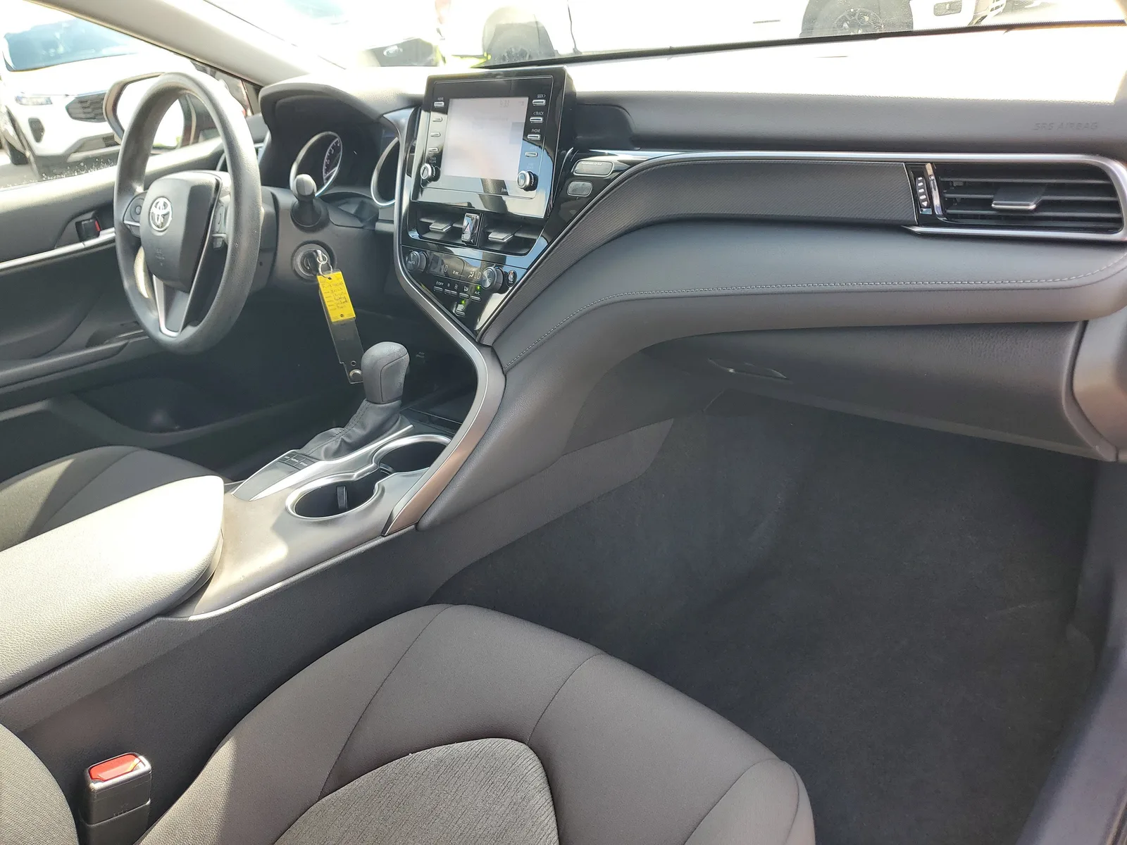 2023 Toyota Camry LE photo 17