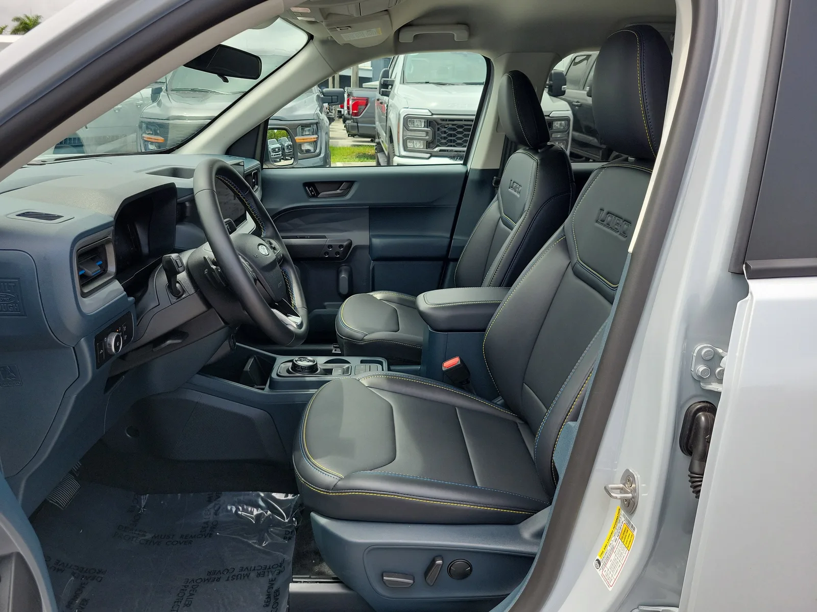 2026 Ford Maverick Lobo Standard 4WD photo 11