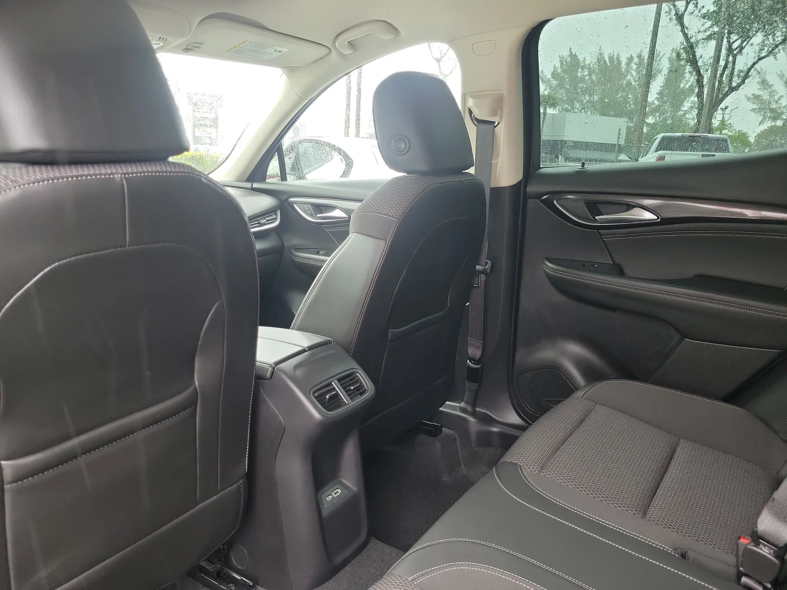 2022 Buick Envision Preferred photo 13