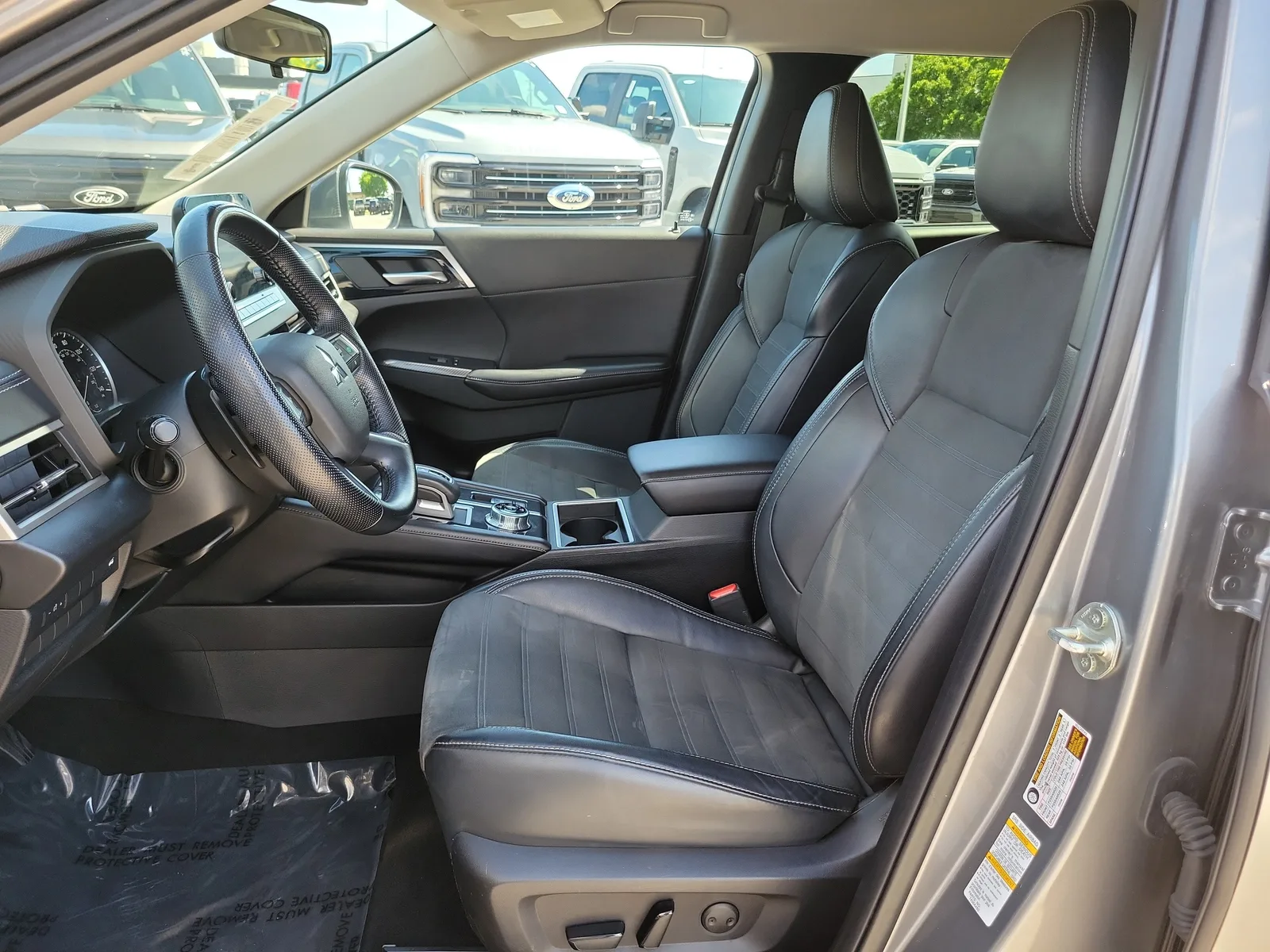 2022 Mitsubishi Outlander SE 4WD photo 11