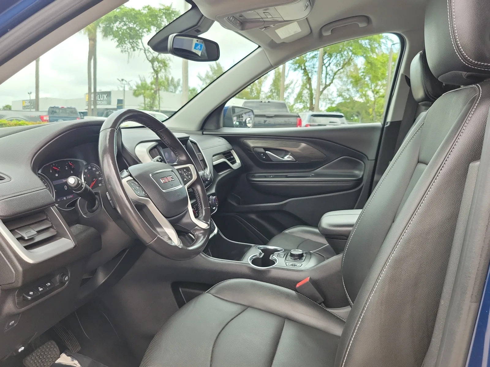 2022 GMC Terrain SLT photo 11